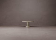 Ettore Tisch aus säuregeätztem Ostuni-Travertin von Dainelli Studio Atelier A
