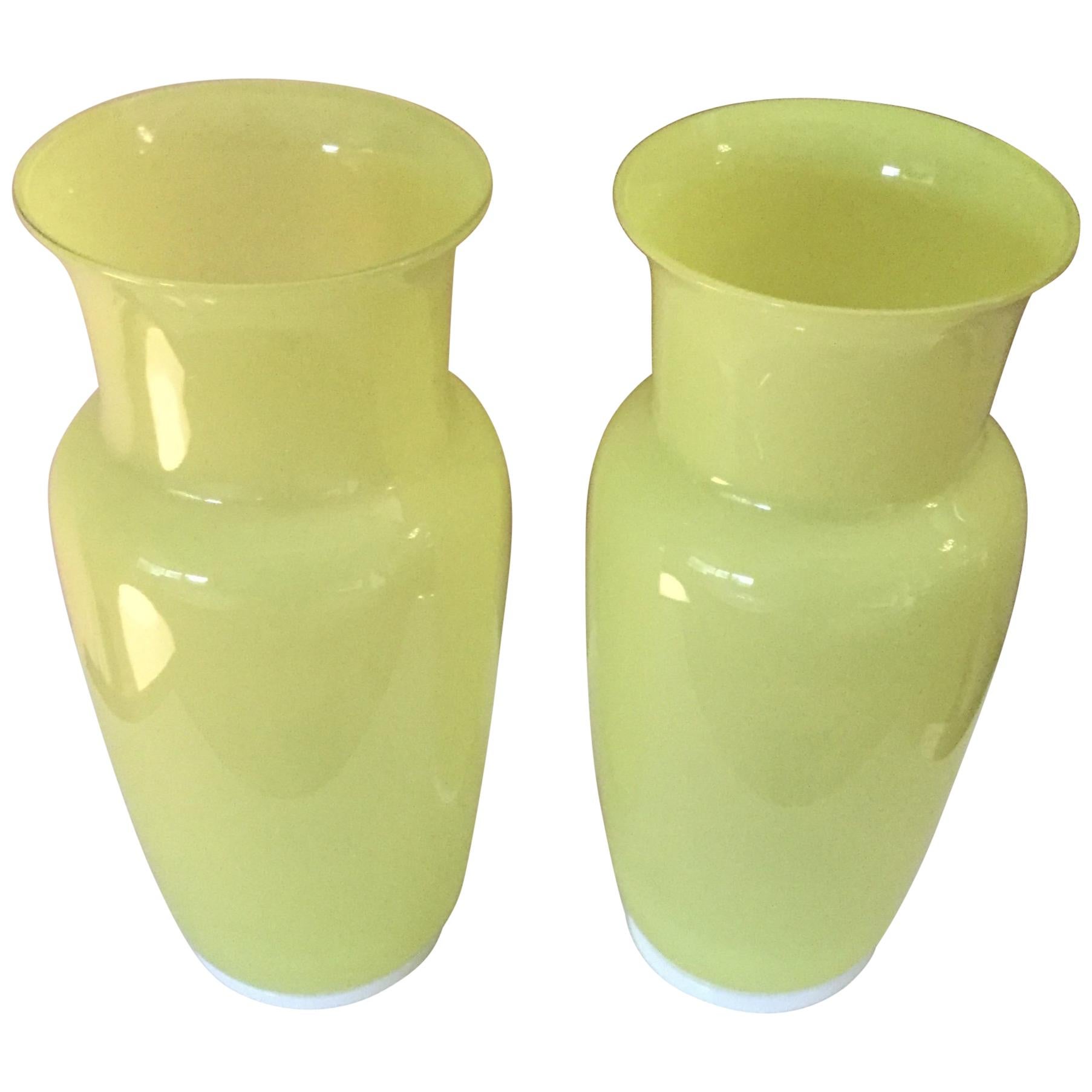 Acid Signed Pair of Vibrant Yellow Venini Murano Italia Vases For Sale