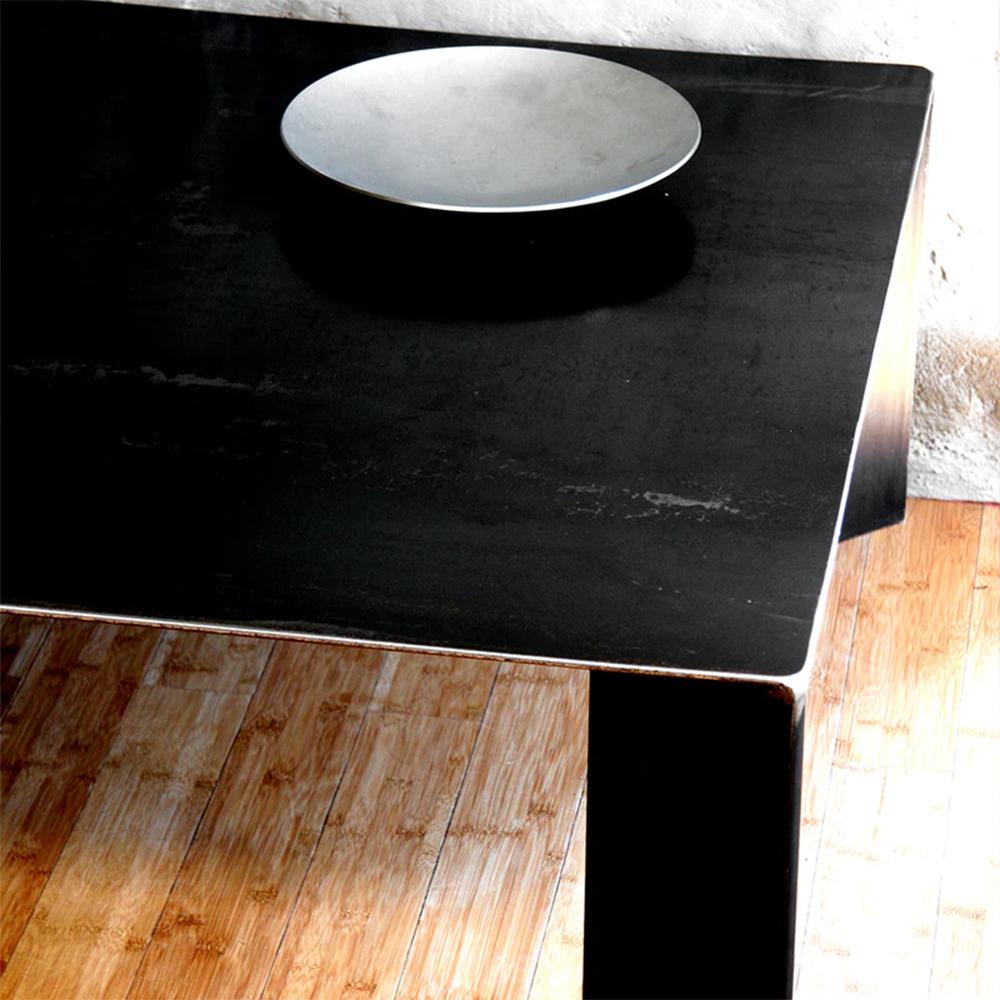 Coffee Table Acier Black in handcrafted Steel
in used steel finish. French manufacture.
Also available on request in dark black finish.
Also available on request in custom size, rectangular sizes.
