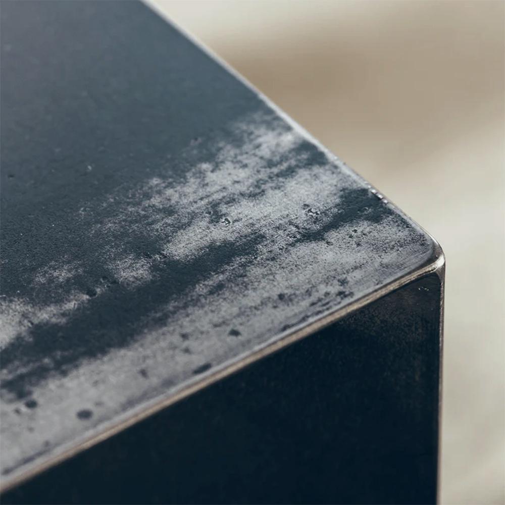 Acier Black Coffee Table in handcrafted Steel For Sale 1