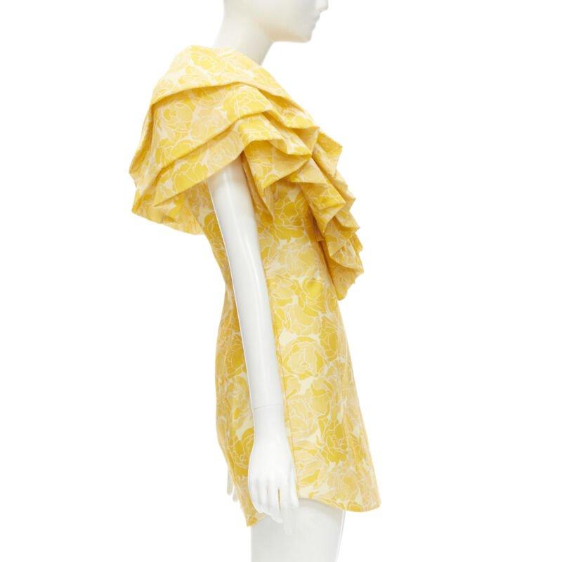 ACLER Robe fourreau à volants et encolure en forme de cœur jaune imprimé floral taille US 2 XS Excellent état - En vente à Hong Kong, NT