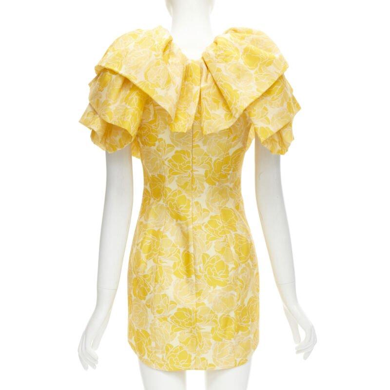 ACLER Robe fourreau à volants et encolure en forme de cœur jaune imprimé floral taille US 2 XS Pour femmes en vente