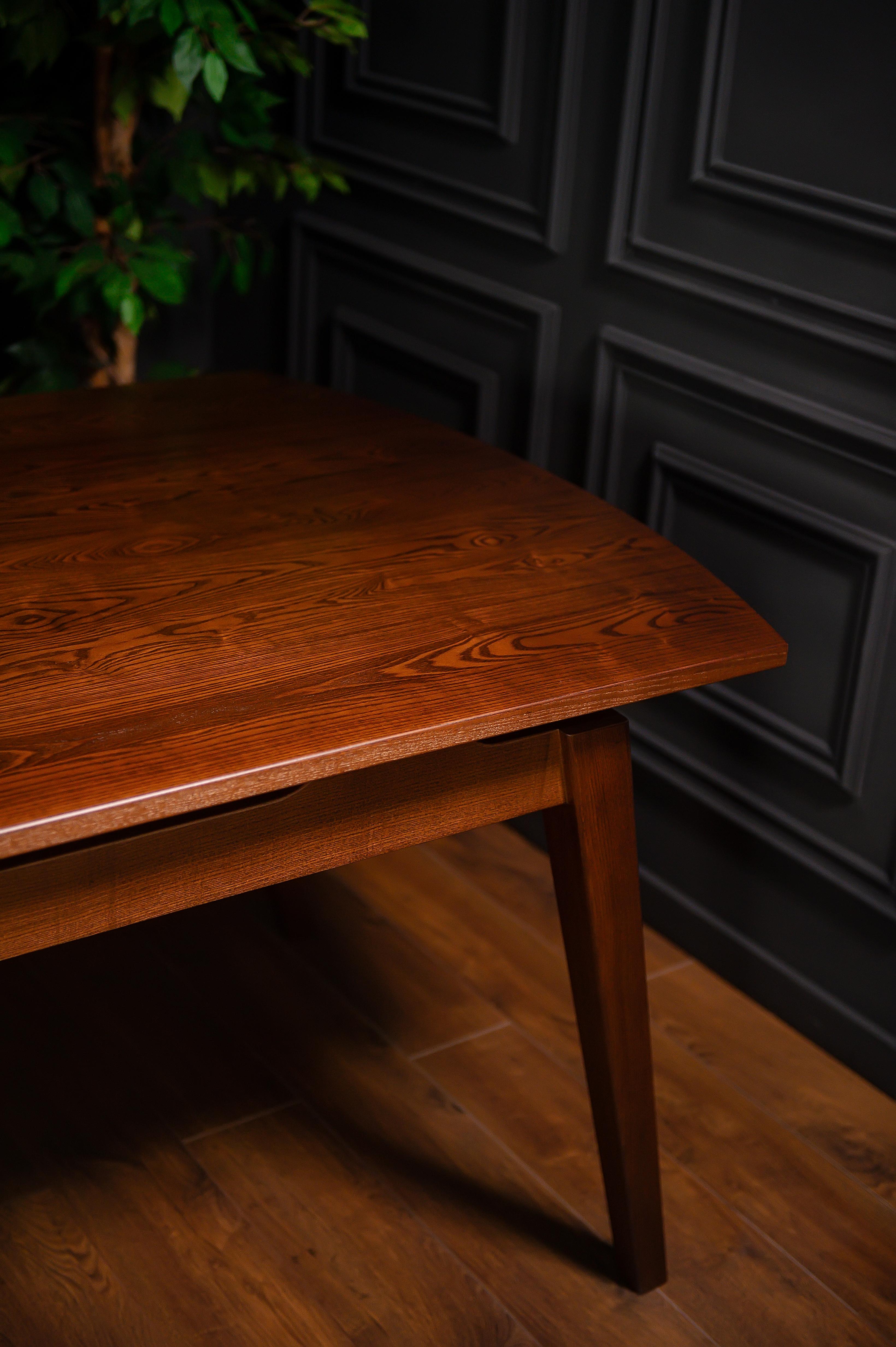 Table à manger Acline en bois massif brun en vente 12