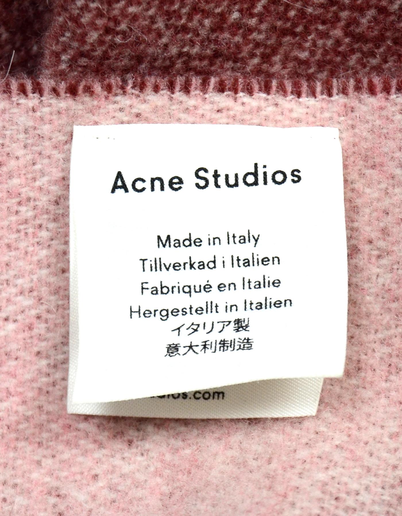 Acne Studio Oblong Pink/Mauve Wool Scarf In Excellent Condition In New York, NY
