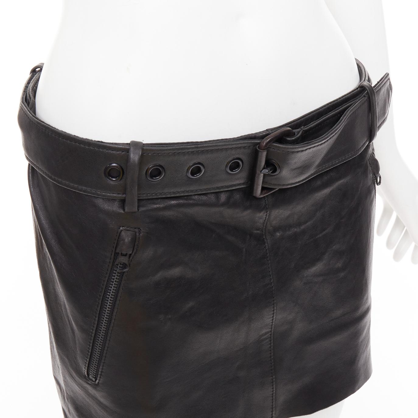 ACNE STUDIOS 2011 Mimi gonna asimmetrica in pelle d'agnello bottalata nera FR36 S
Riferimento: ECLO/A00214
Marchio: Studio A
Model No: Mimi Leather
Collection'S: AI 2011
Materiale: Pelle
Colore: nero
Modello: Tinta unita
Chiusura: zip
Fodera:
