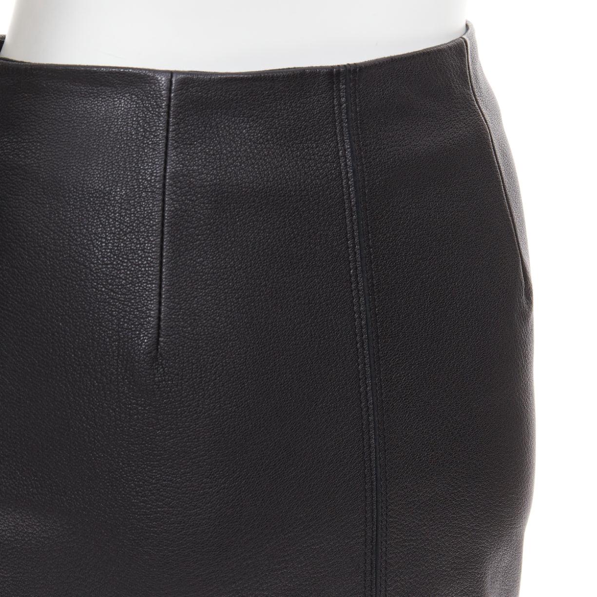 ACNE STUDIOS 2016 Franca jupe crayon en cuir noir avec zip argenté FR32 XXS en vente 2