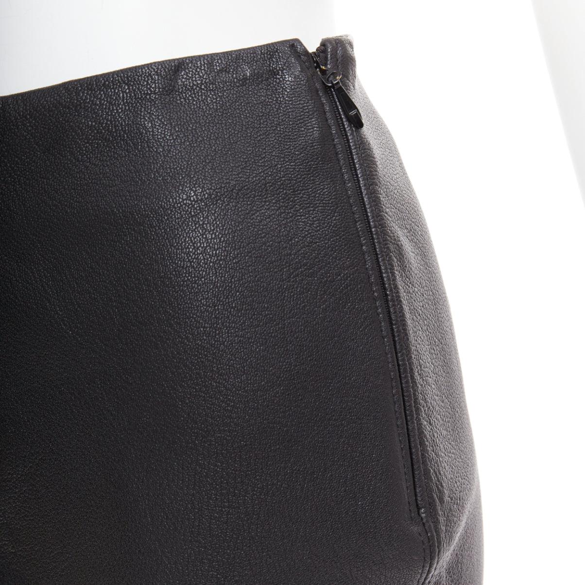 ACNE STUDIOS 2016 Franca jupe crayon en cuir noir avec zip argenté FR32 XXS en vente 3