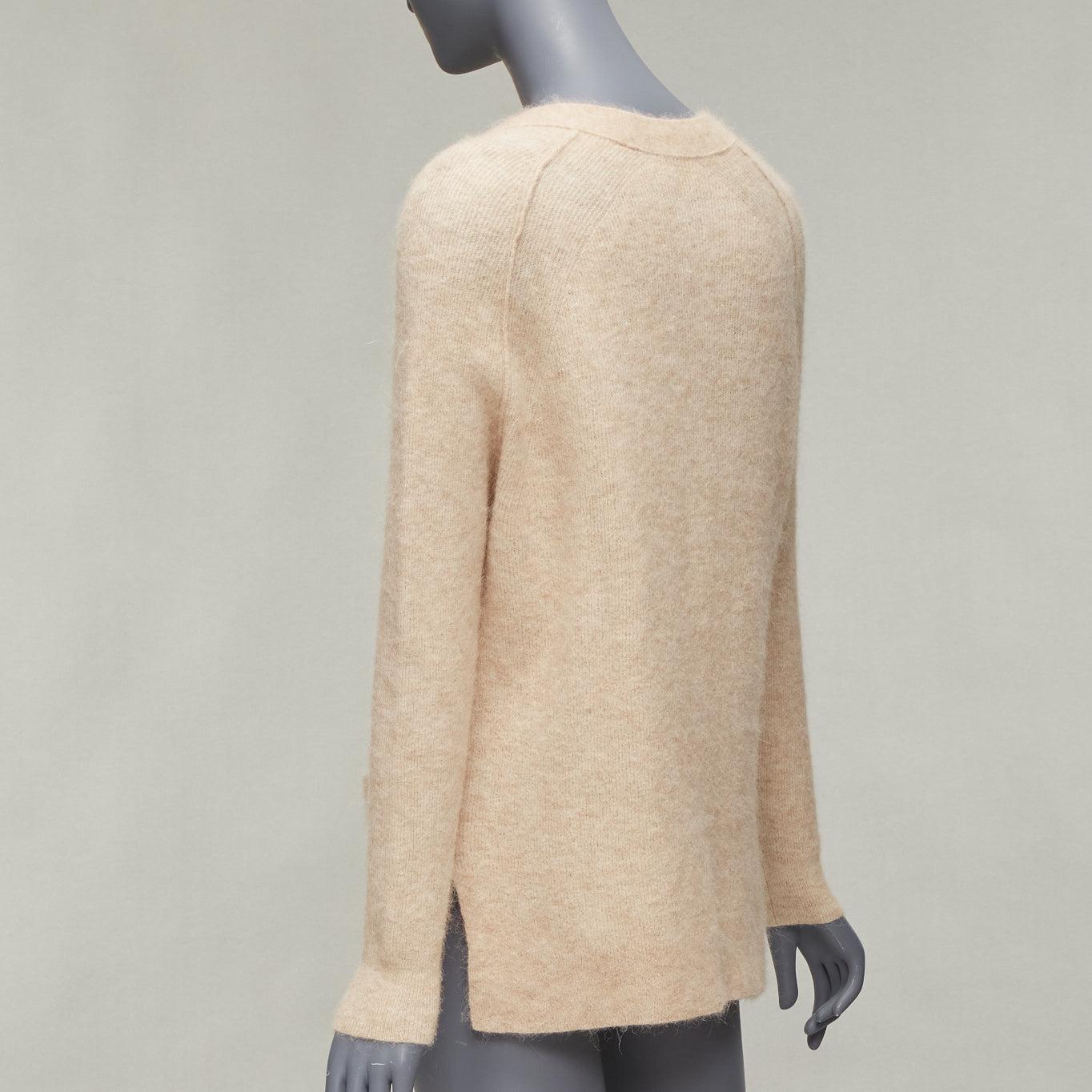 ACNE STUDIOS beige Alpaka-Wollmischung aufgesetzte Tasche große Knopfleiste Strickjacke XS im Angebot 1