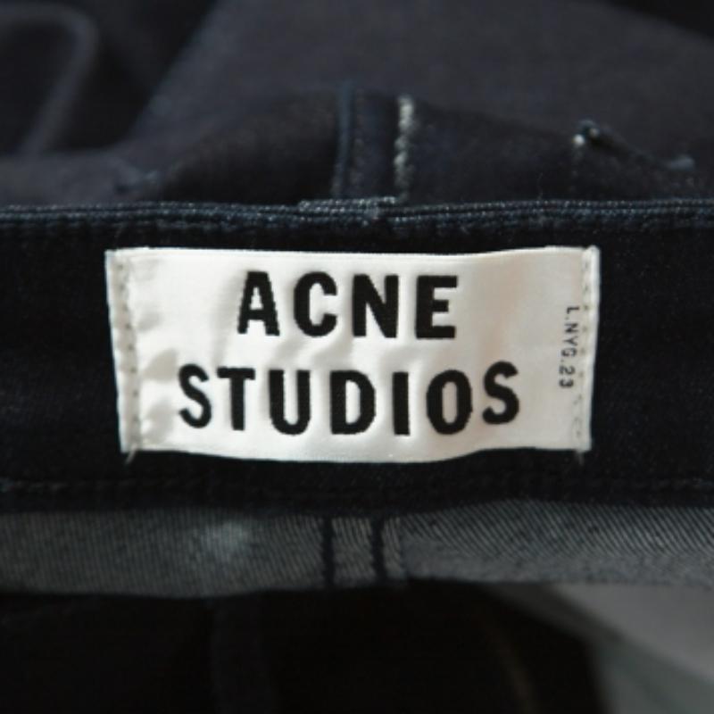 Acne Studios Vaqueros Azul Lavado Oscuro Kin 5 Candy Skinny Jeans S en Excelente estado para la venta en Dubai, Al Qouz 2