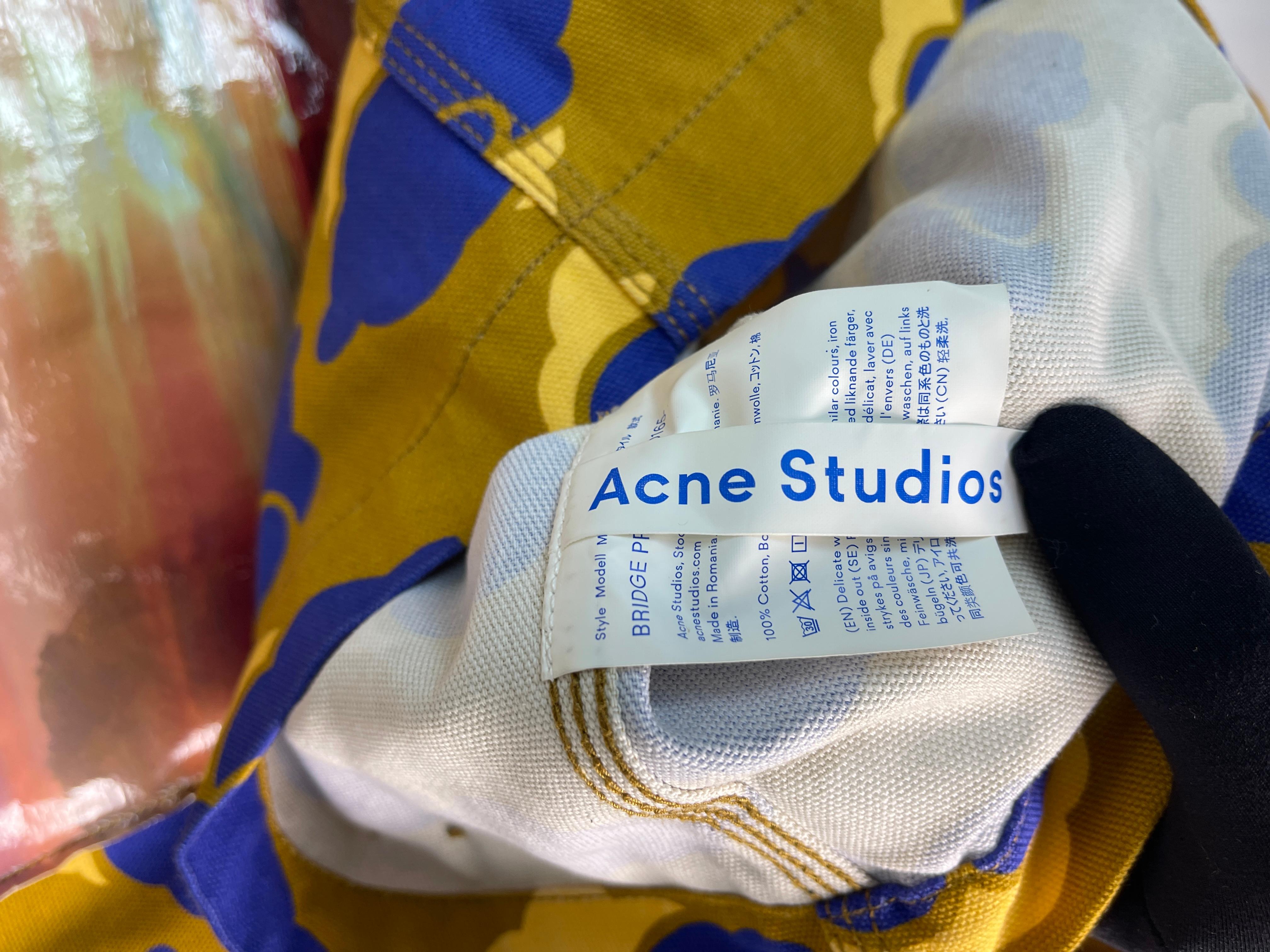 Acne Studios Landscape Painting Light Jacket In Excellent Condition For Sale In Tương Mai Ward, Hoang Mai District