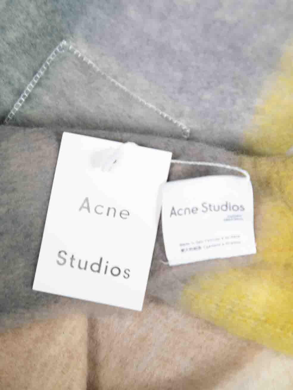 Acne Studios Wool Knit Brushed Scarf In New Condition For Sale In London, GB