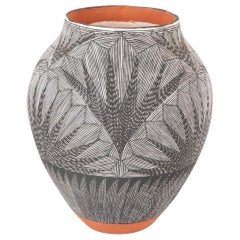 Vase d'Acoma avec motif de lignes fines noires et blanches