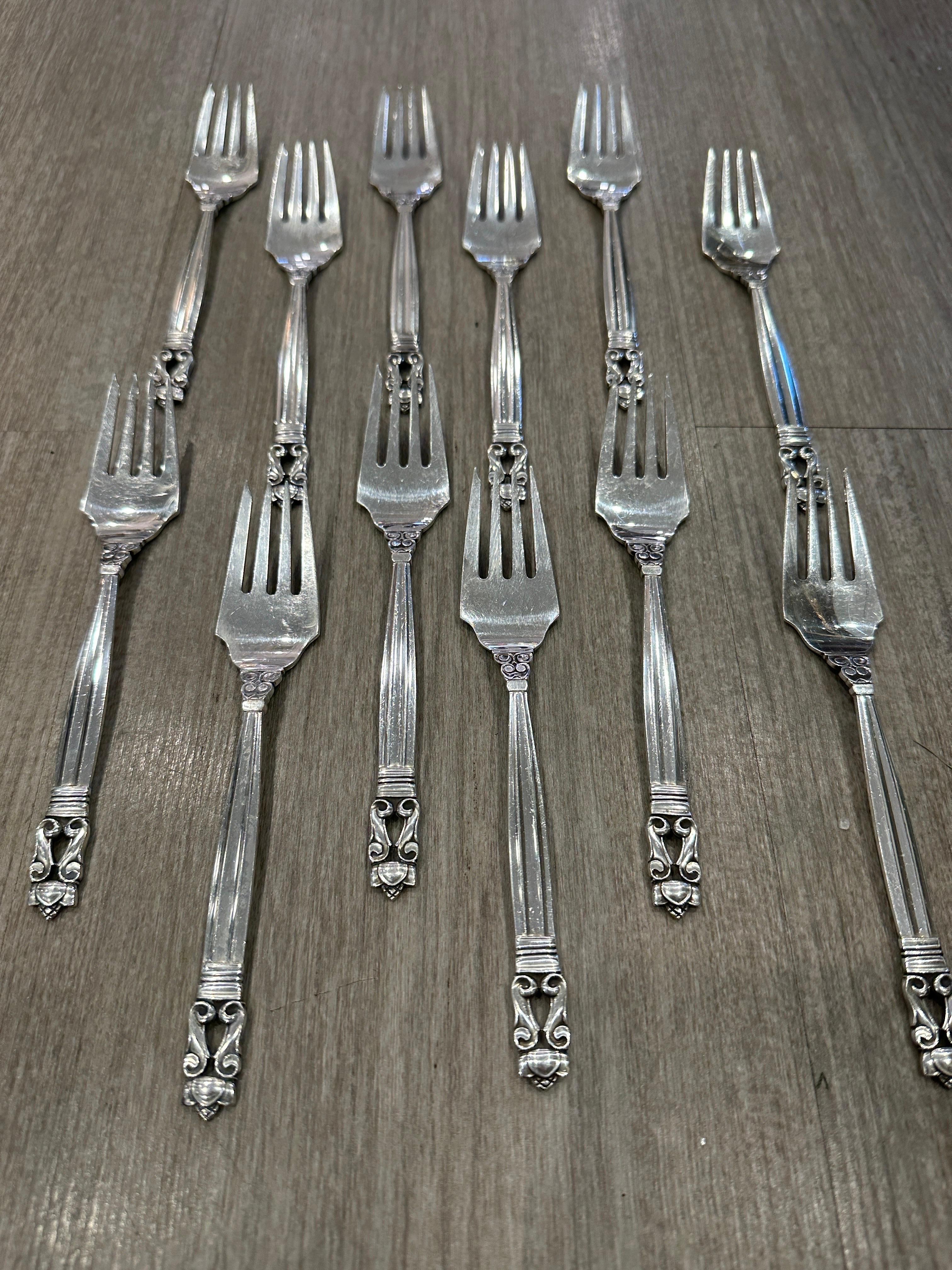 Acorn by GEORG JENSEN Sterling Silver Flatware Set Service for 12, 65 Pieces For Sale 4