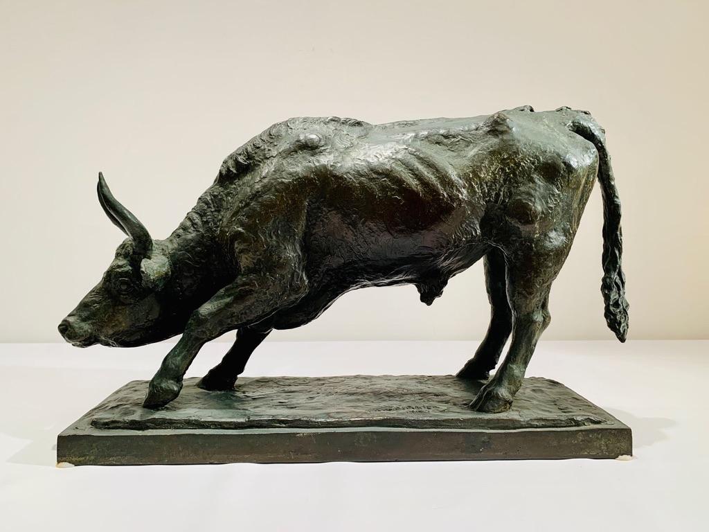 Incredible A.COURBIER Art Deco france bronze signed on the base with founder stamped bull.