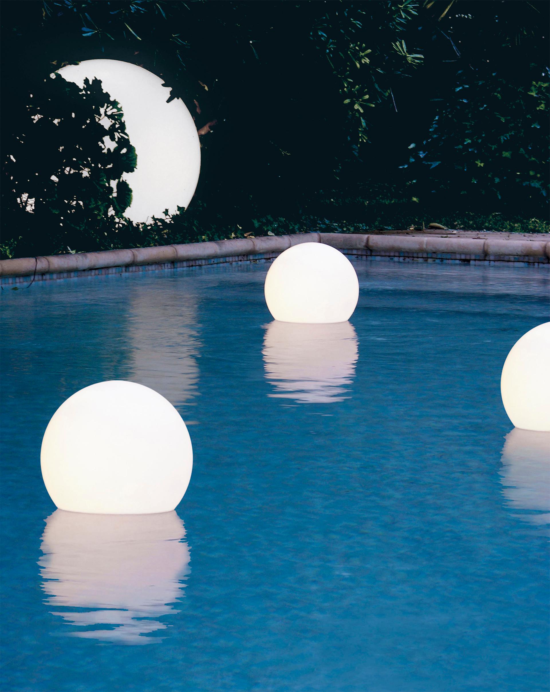 Italian Acquaglobo 60 Floating Lamp by SLIDE Studio For Sale