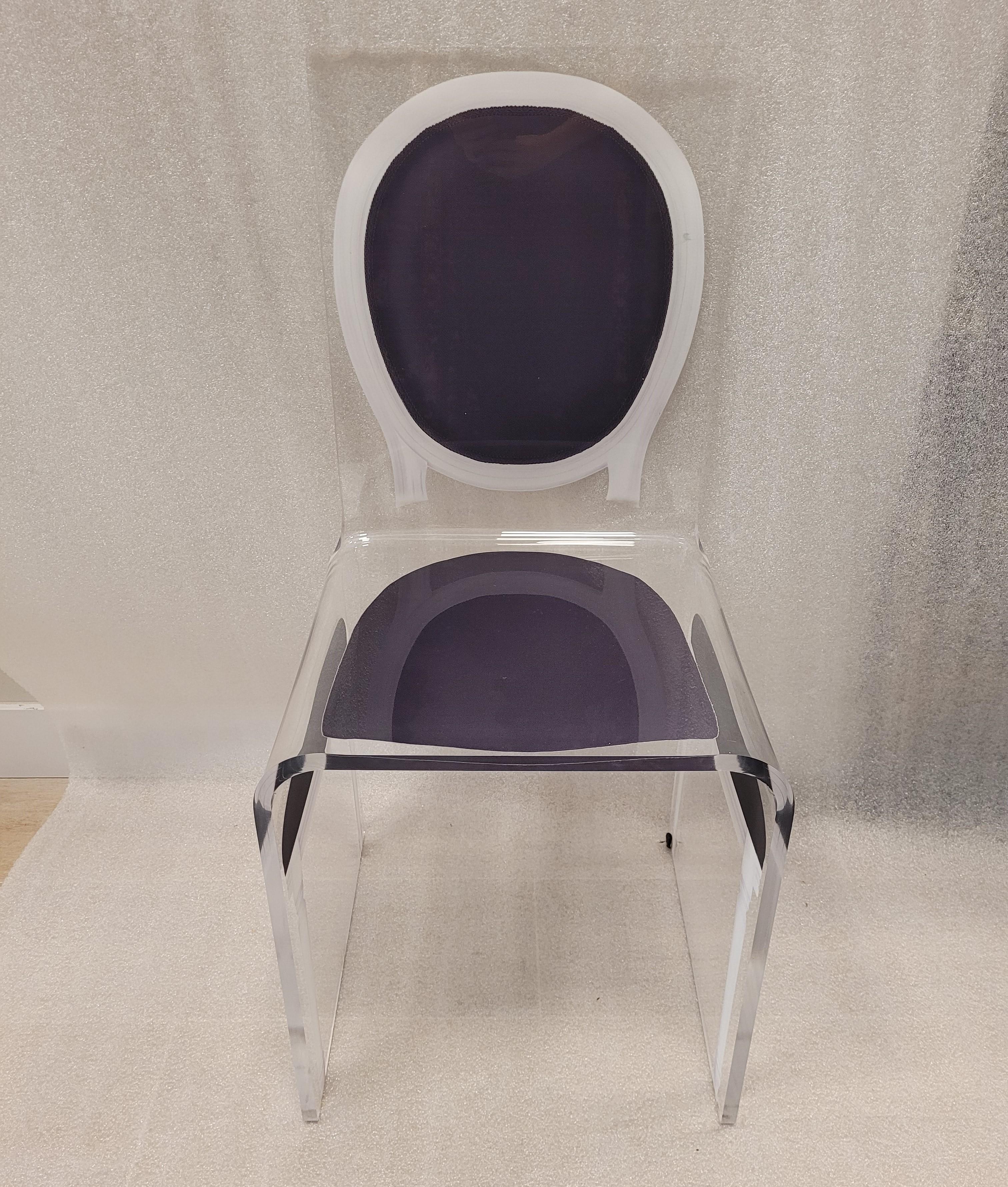 Acrila 90s bleu, black, pink set of dining Chairs Lucite J.C.Castelbajac For Sale 13