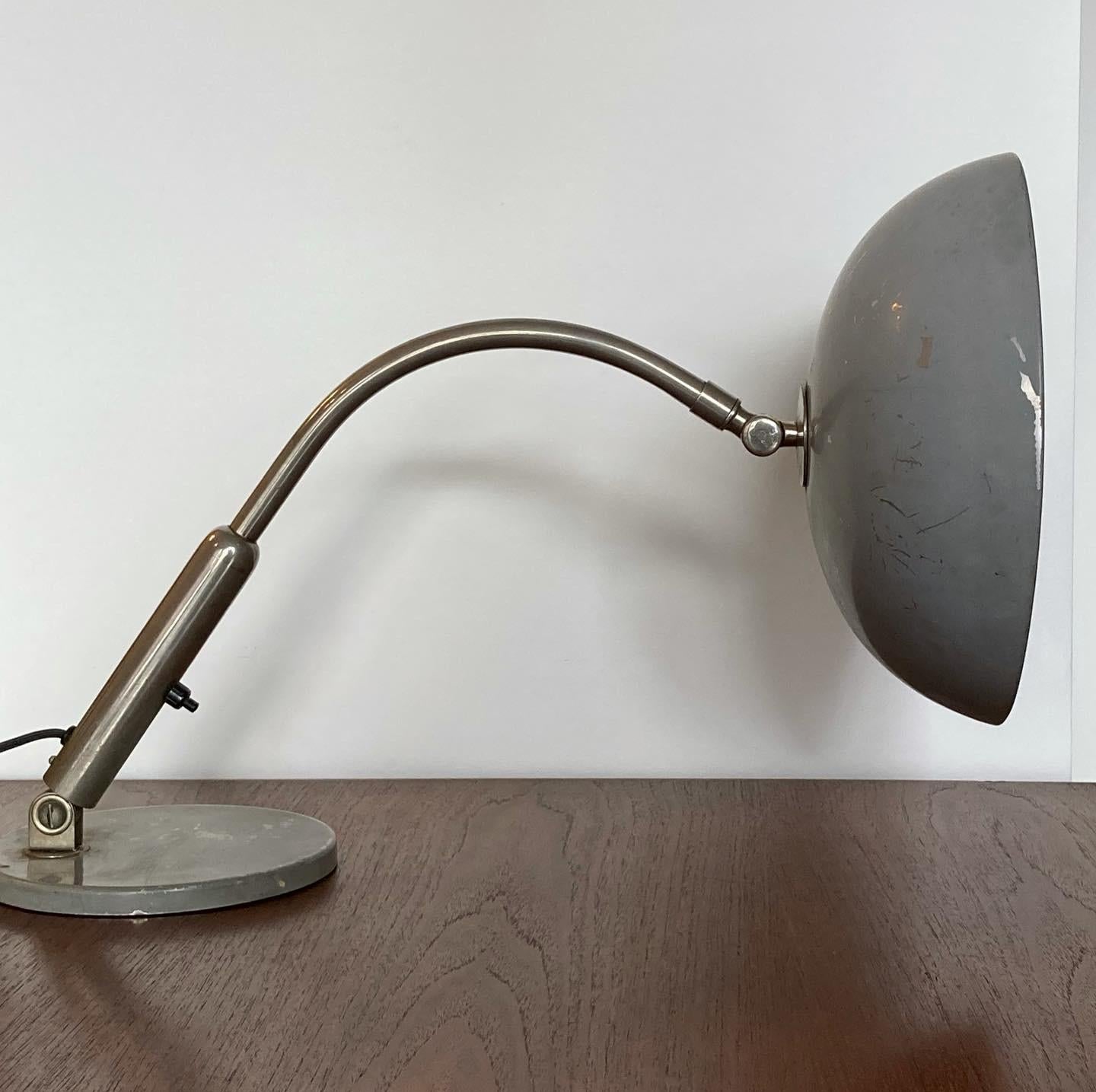 Mid-Century Modern Acrobatic Model 144 Desk Lamp by H. Busquet for Hala Zeist, Bauhaus For Sale