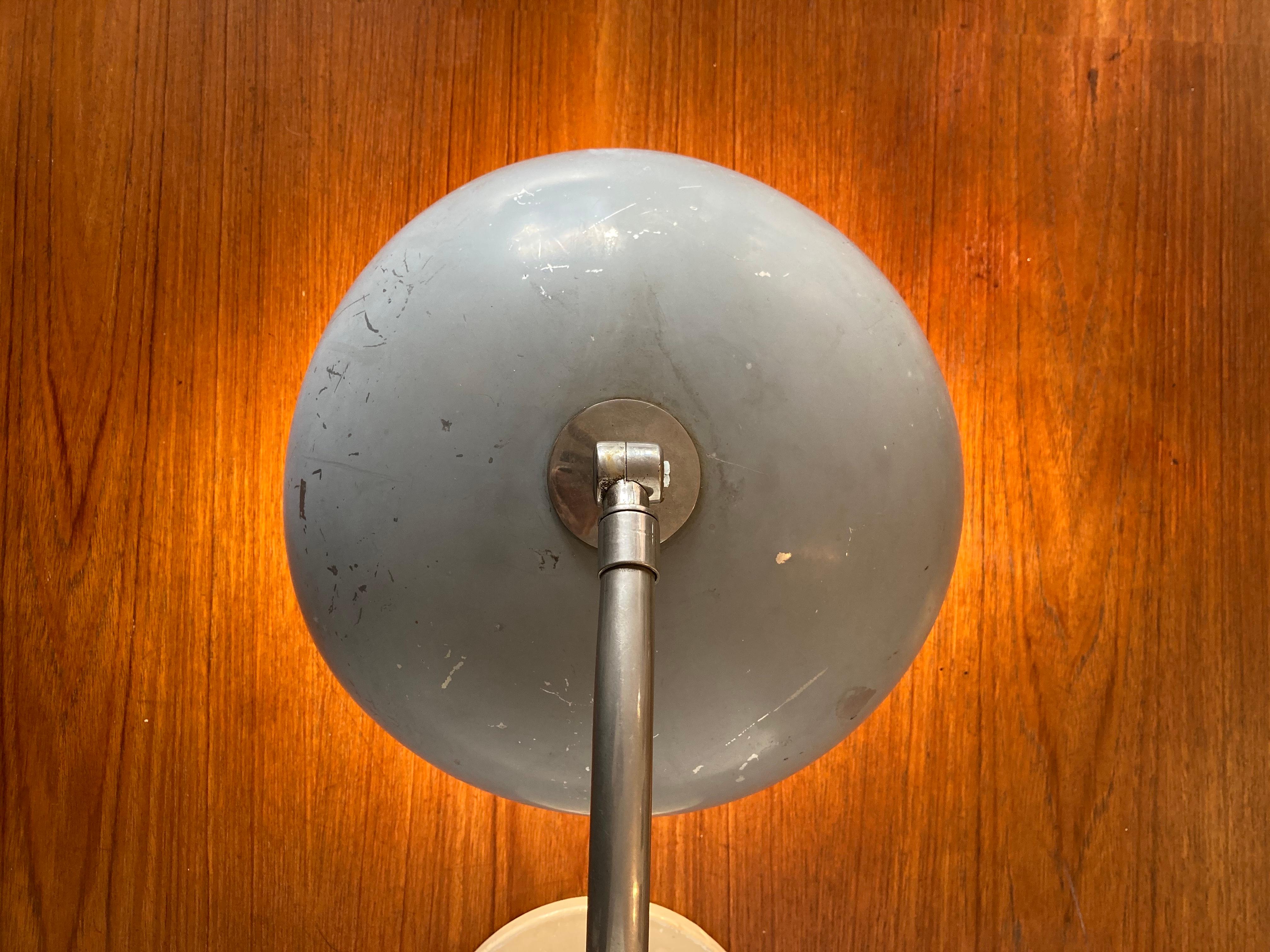 Acier Lampe de bureau acrobatique modèle 144 de H. Busquet pour Hala Zeist, Bauhaus en vente