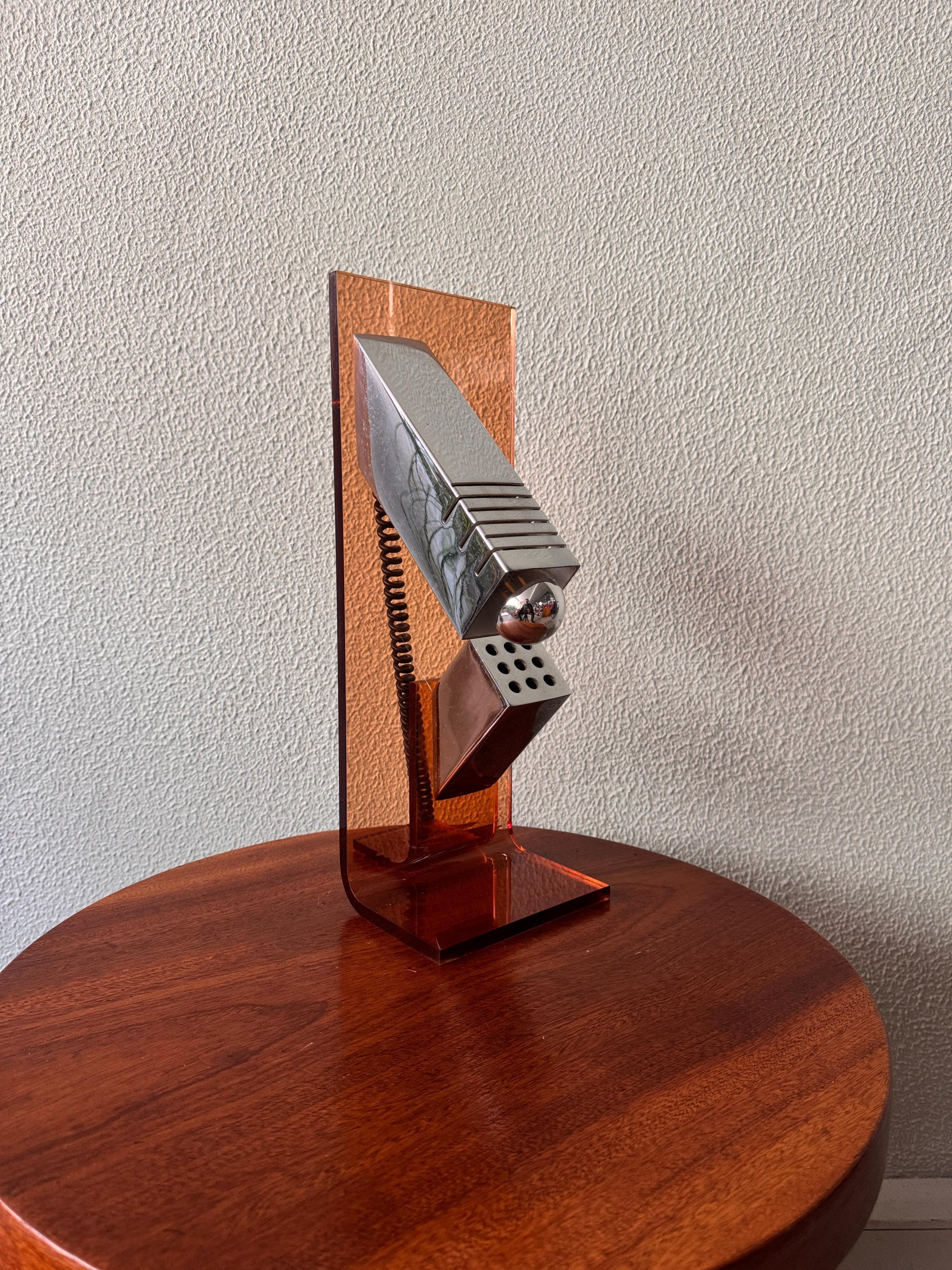 Mid-Century Amber Acrylic and Chrome Sculptural Table Lamp by Fase, 1970s In Good Condition For Sale In Lisboa, PT
