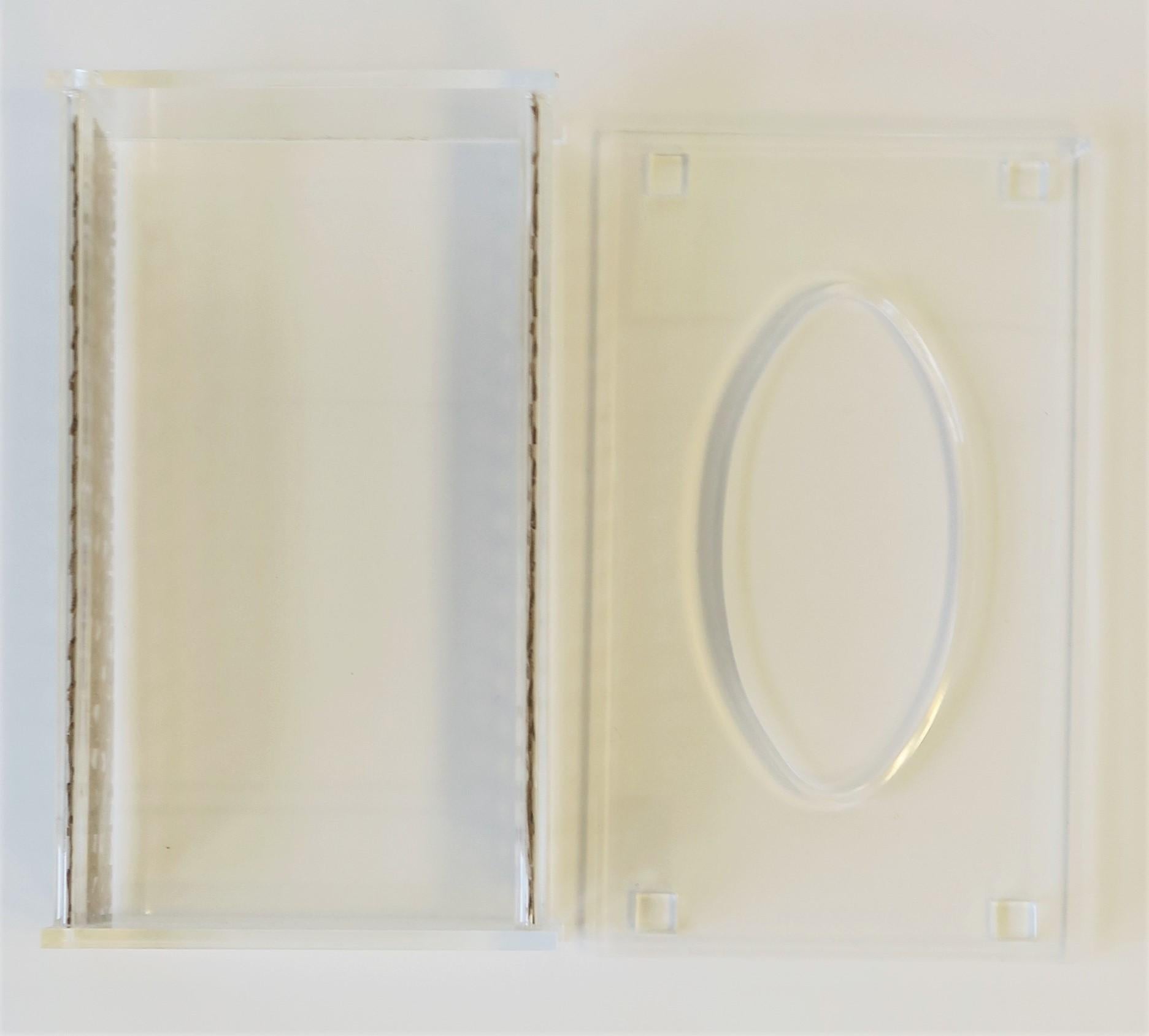 Schachtel aus Korbweide und Acryl im Dior-Stil aus Seide im Angebot 10