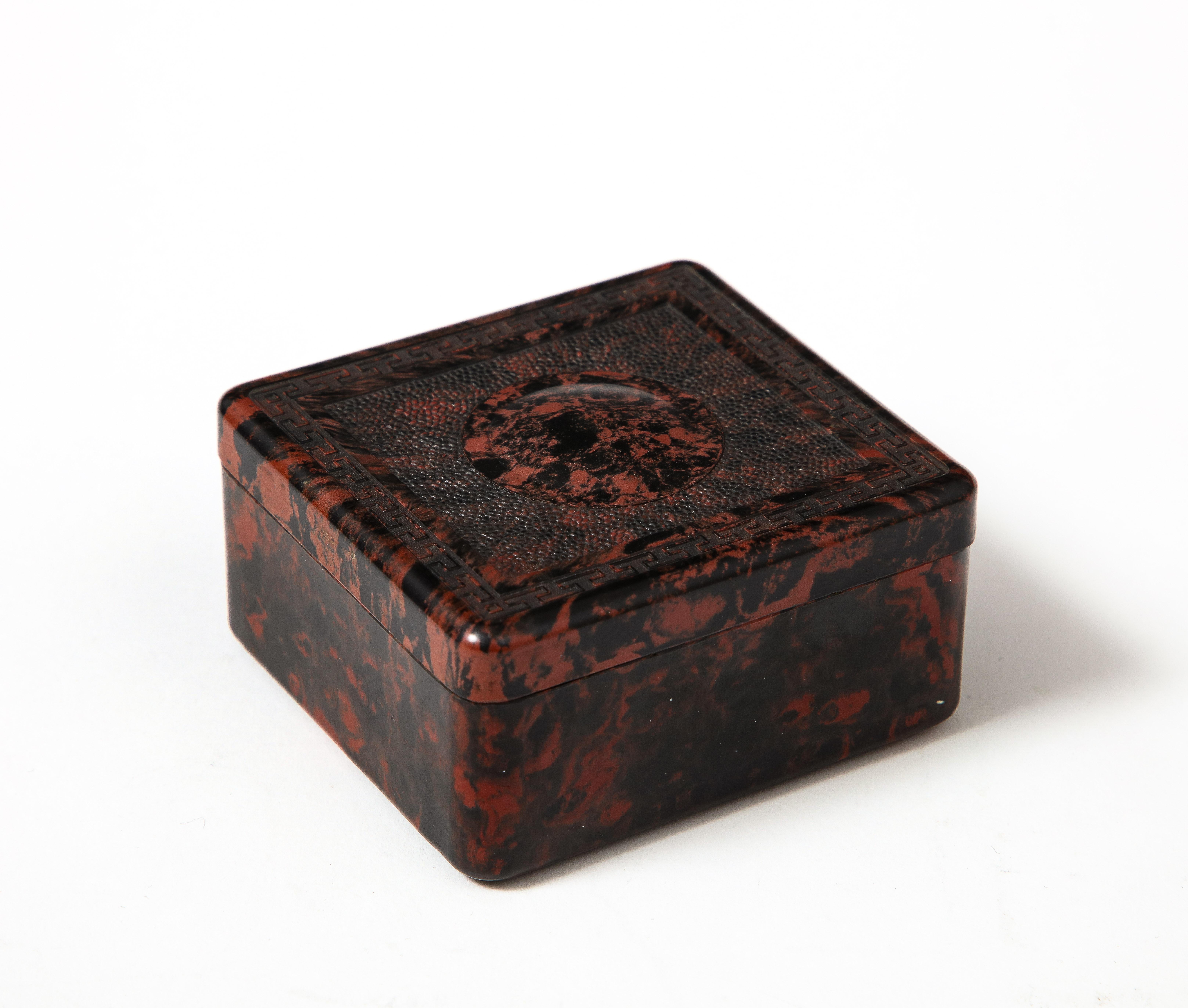 Acrylic Box In Good Condition For Sale In New York City, NY