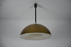 Lampe suspendue en verre acrylique de Temde, années 1970, Suisse
