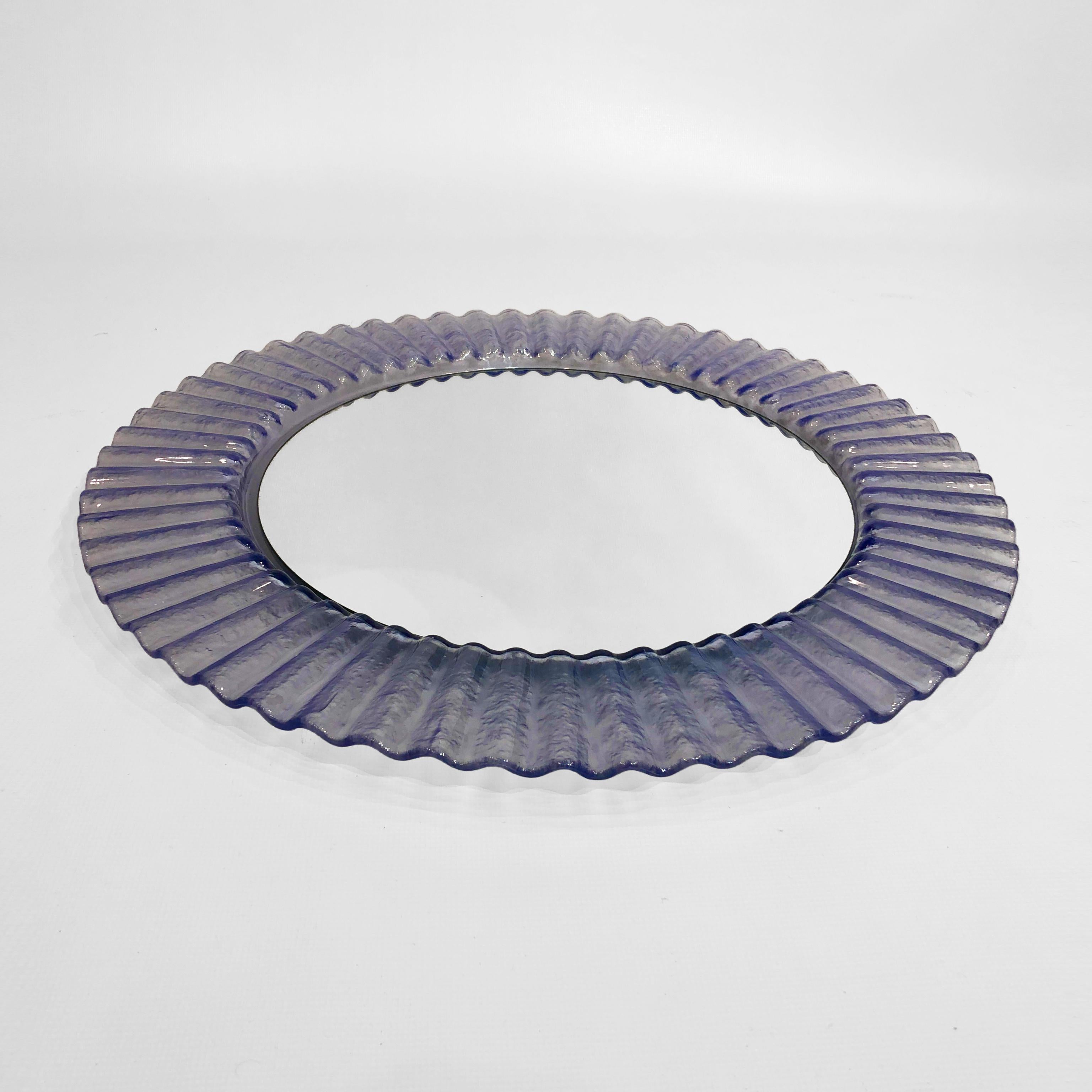Acrylic Ice Wave Round Wall Mirror Italian 1970s Post-Modern 1980s Bathroom  In Good Condition For Sale In London, GB