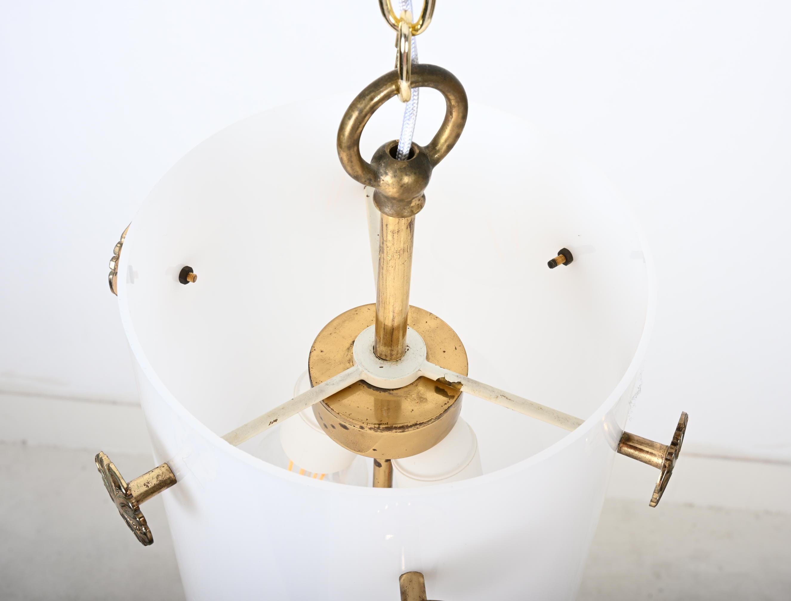 Lampada a sospensione in acrilico in vendita 6