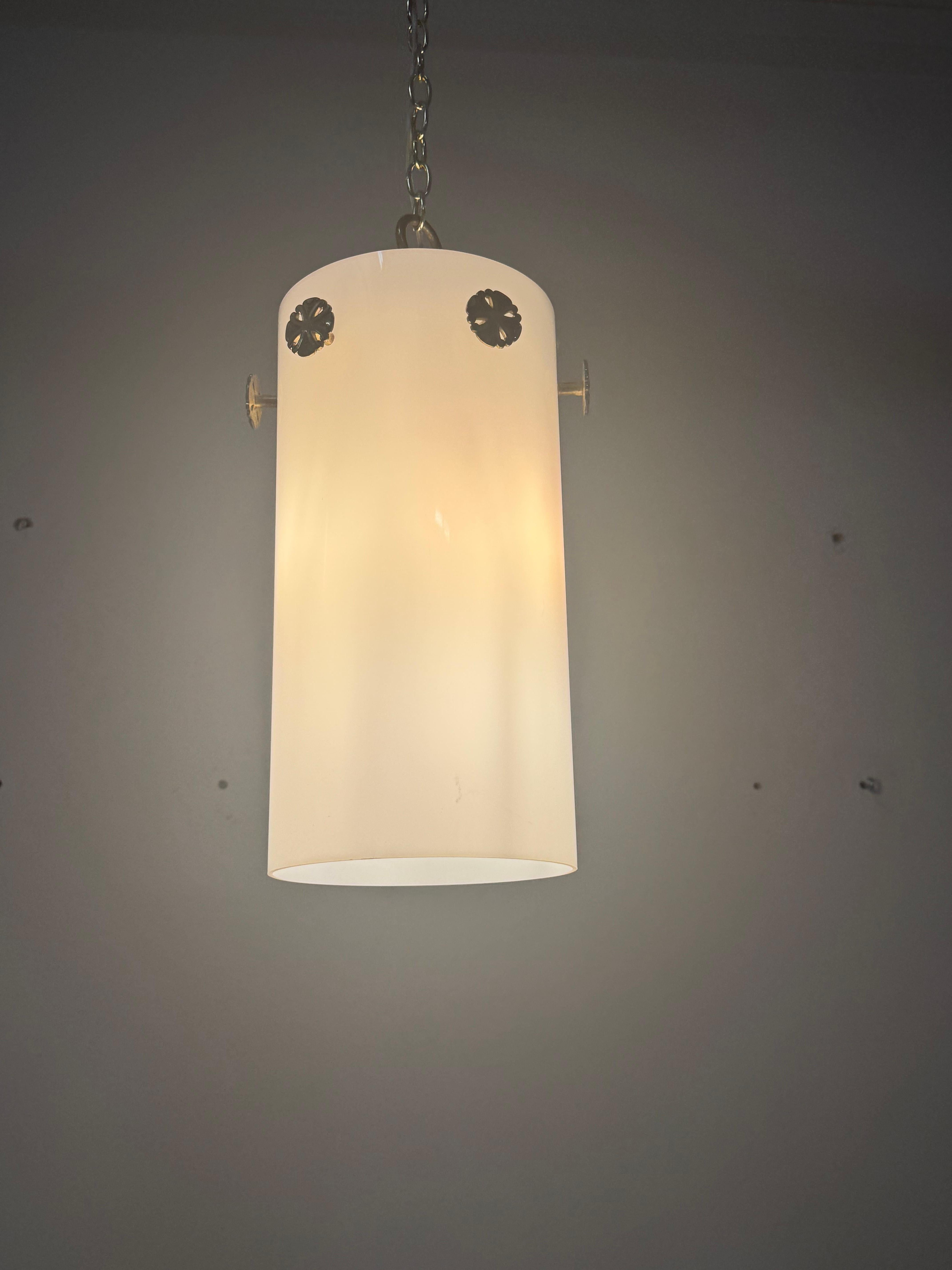 Lampada a sospensione in acrilico in vendita 8