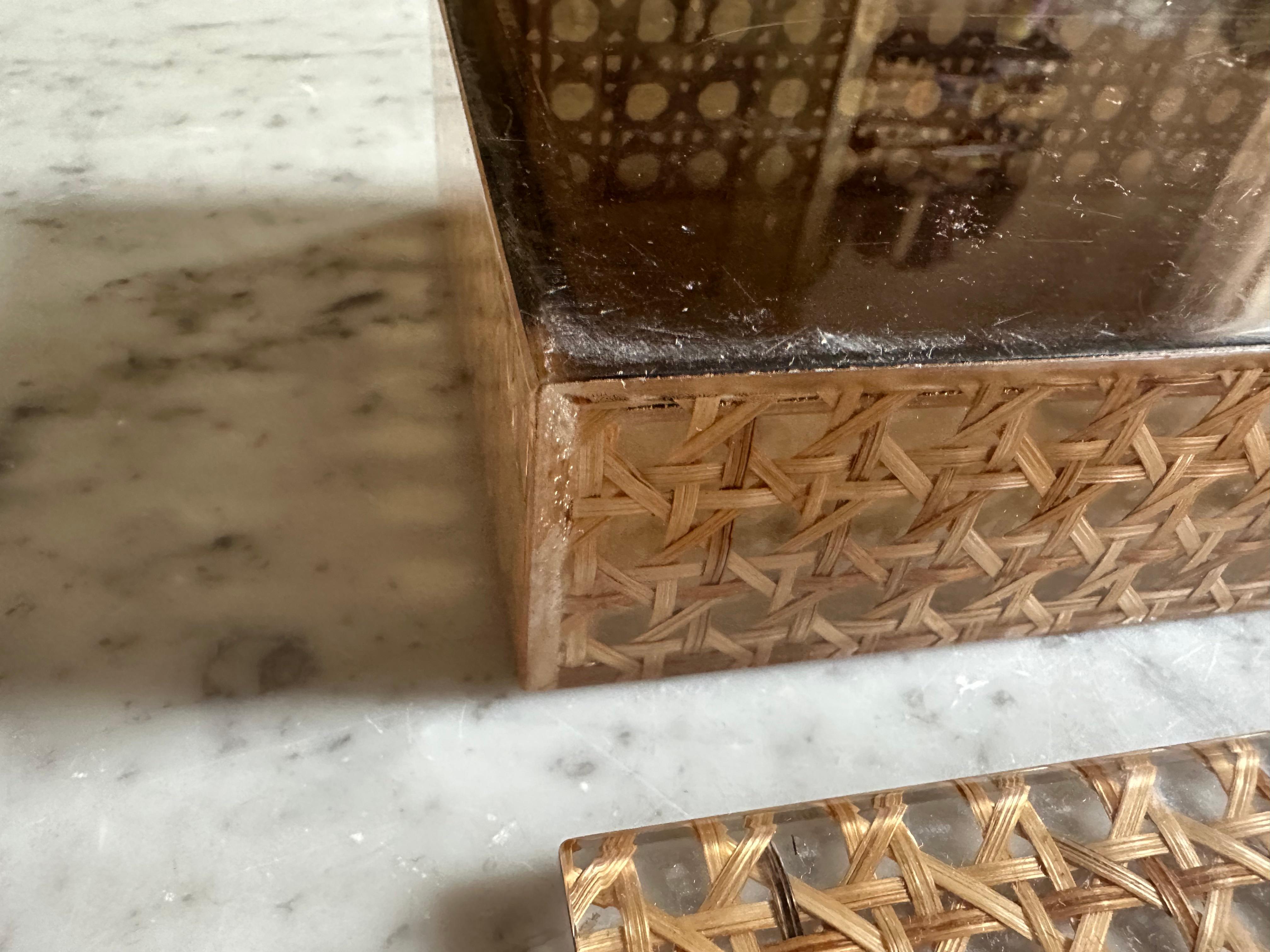 Acrylic Rattan-Effect Box, 1970s For Sale 5