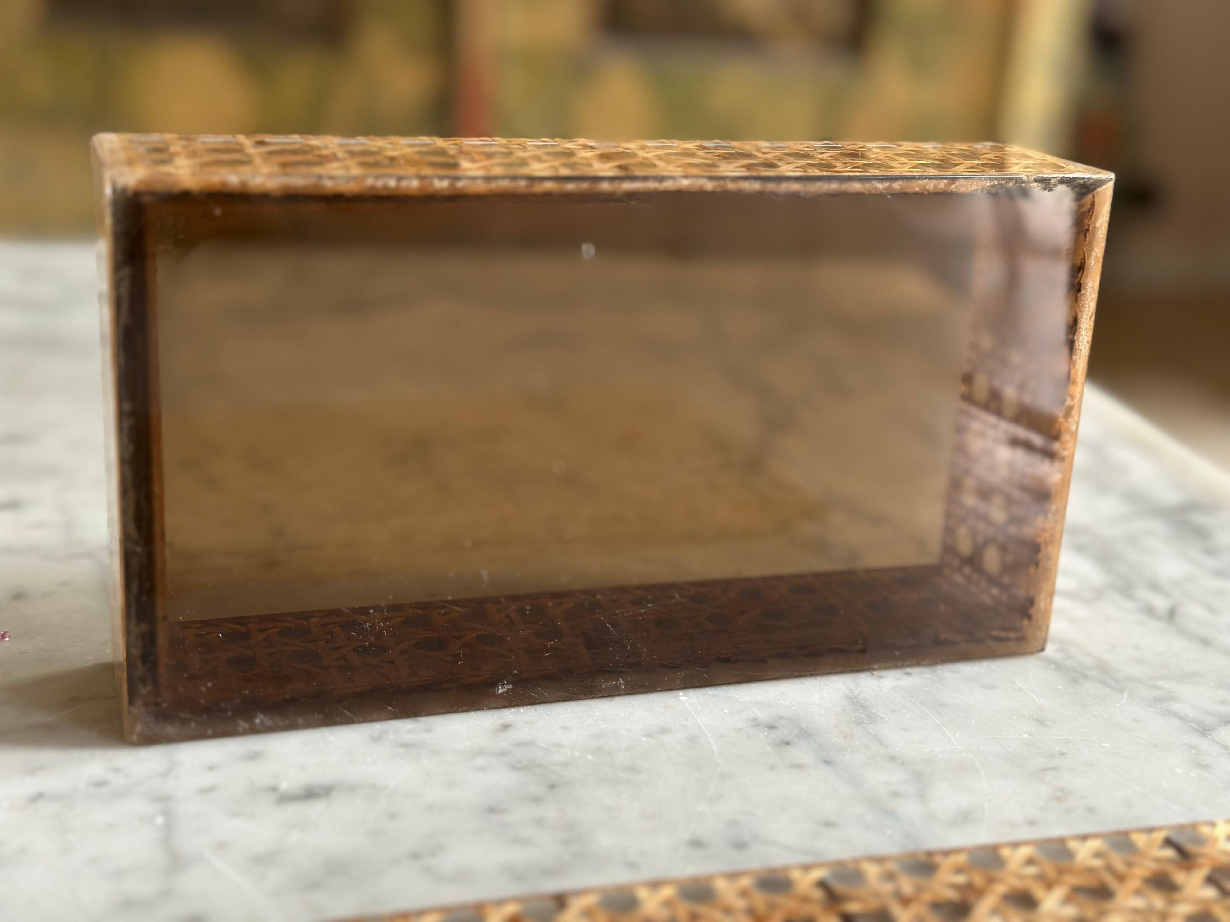 Acrylic Rattan-Effect Box, 1970s For Sale 2