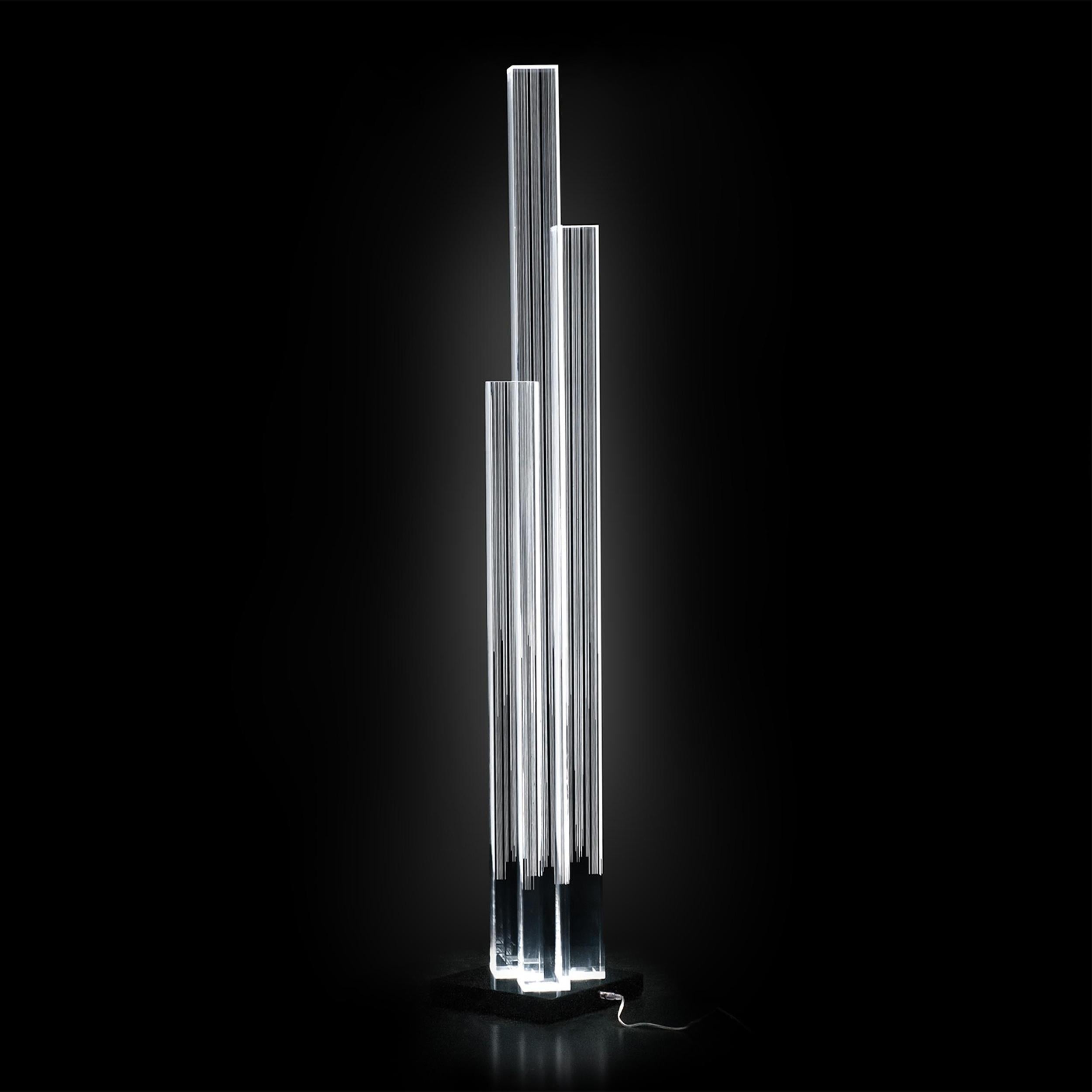 Moulage Lampadaire à tiges acryliques en vente