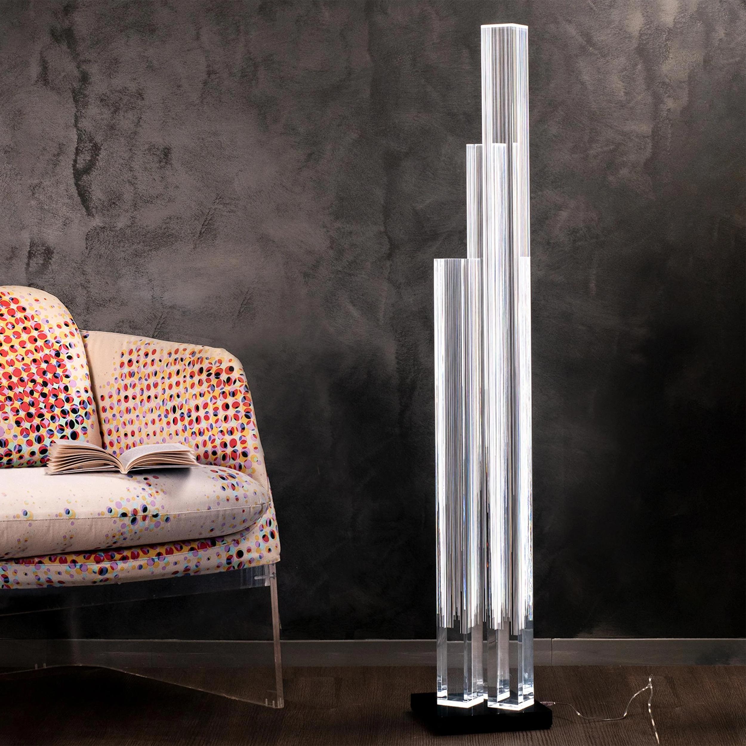 Acrylic Rods Floor Lamp In New Condition For Sale In Paris, FR