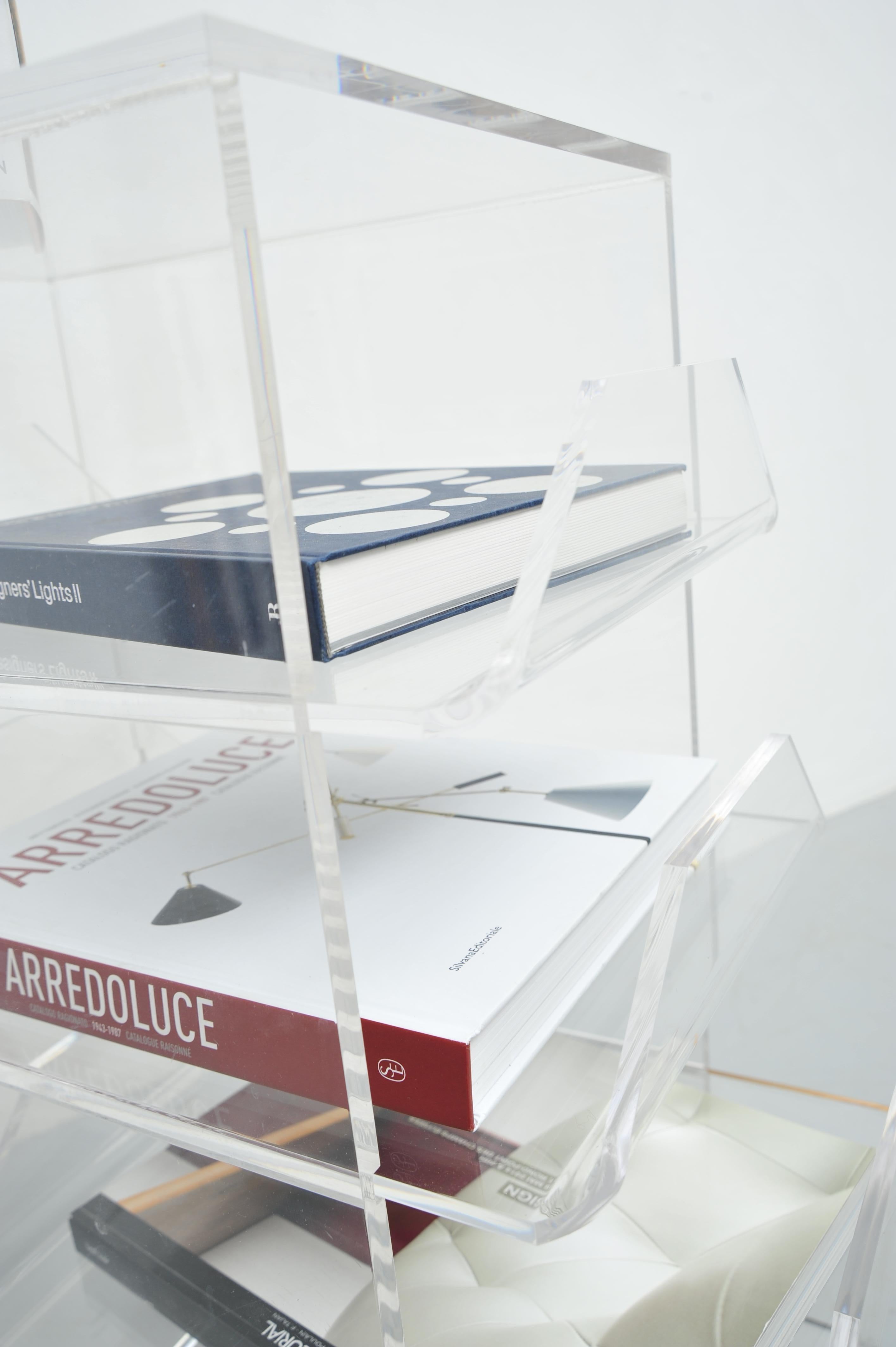 Acrylic Rolling Table with Four Drawers, Modern Design For Sale 5
