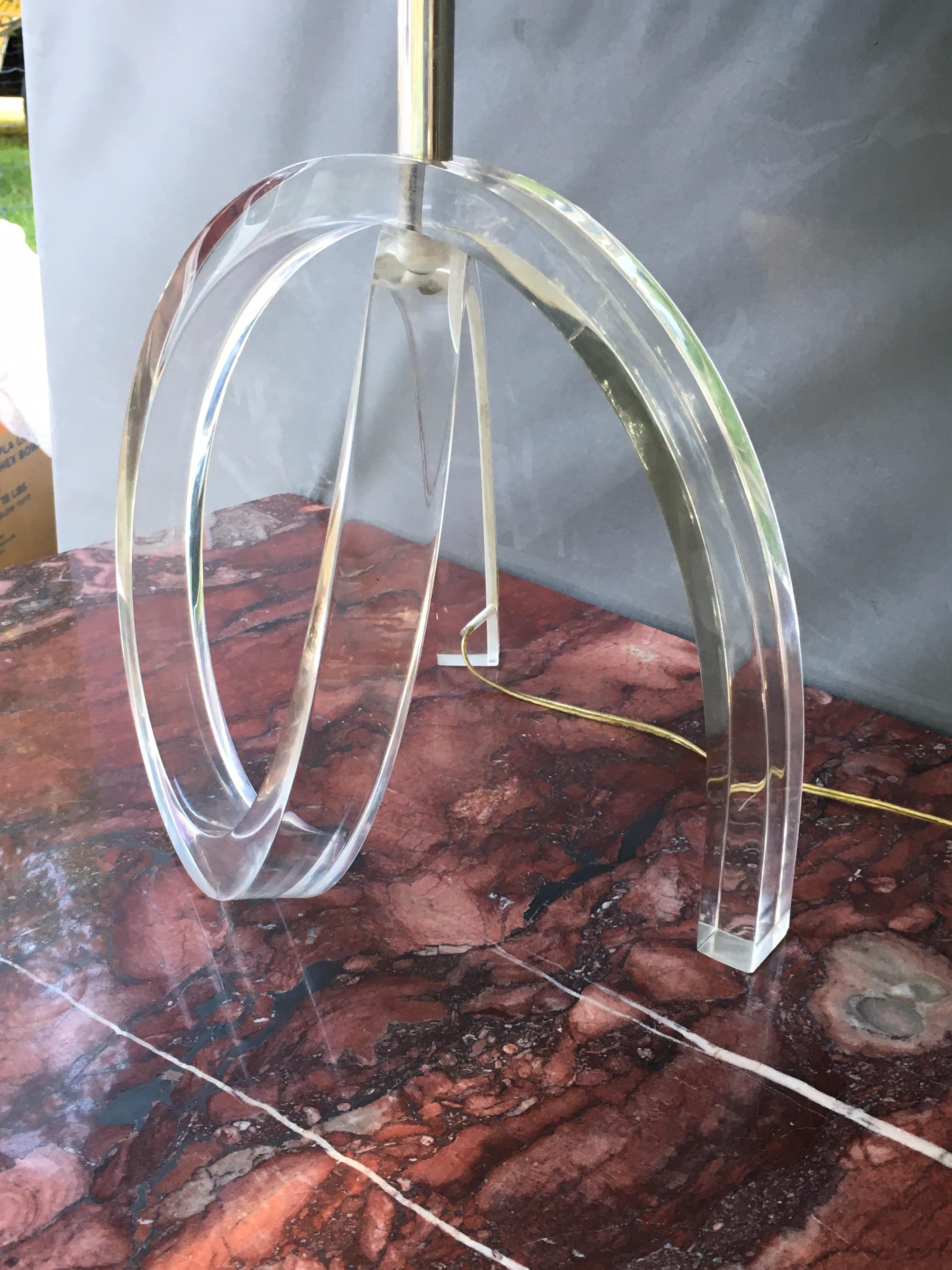 Acrylic Sculptural Lamp, 20th Century For Sale 1