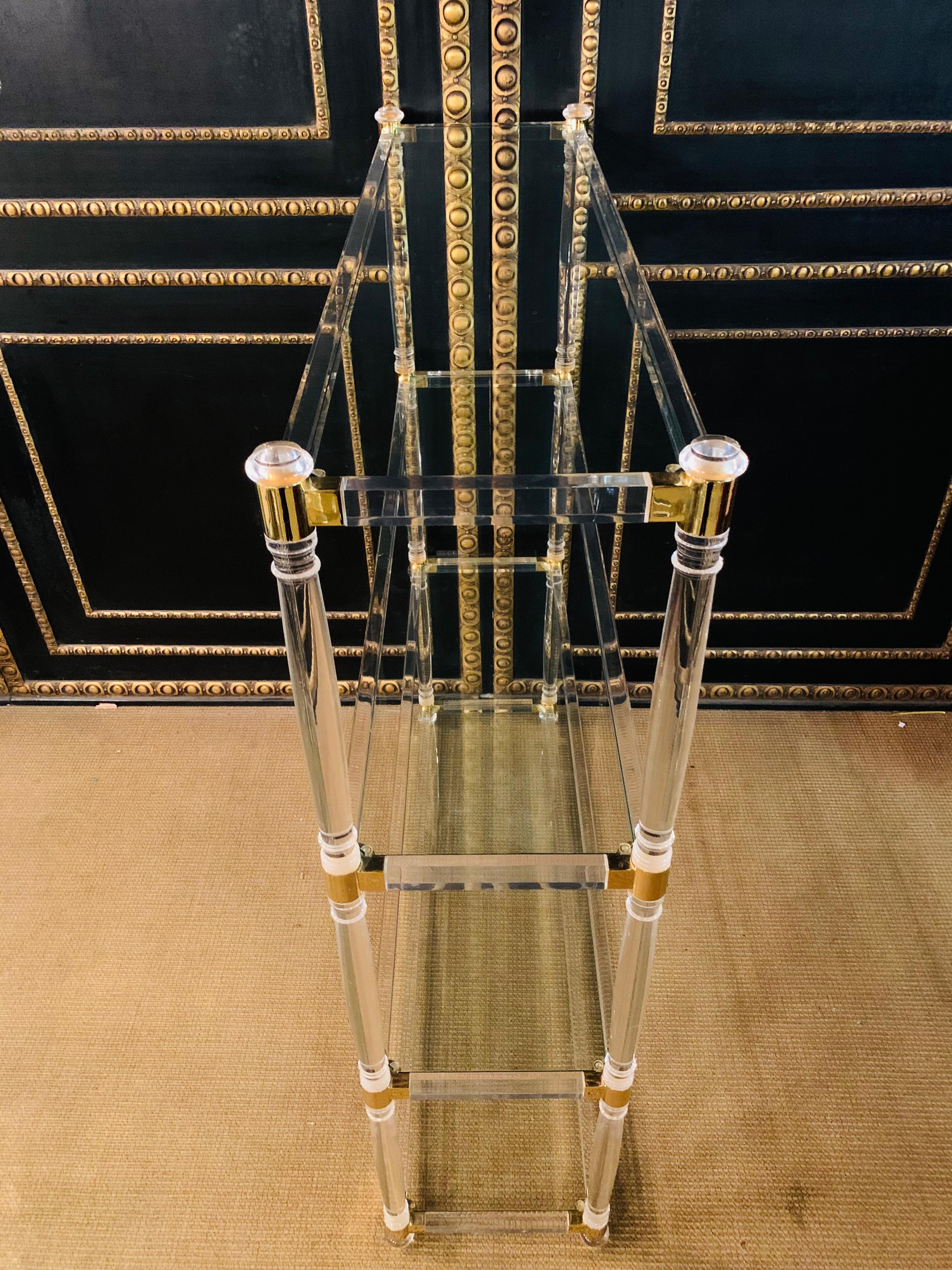 Acrylic Shelf with Gold Elements and 4 Columns For Sale 2