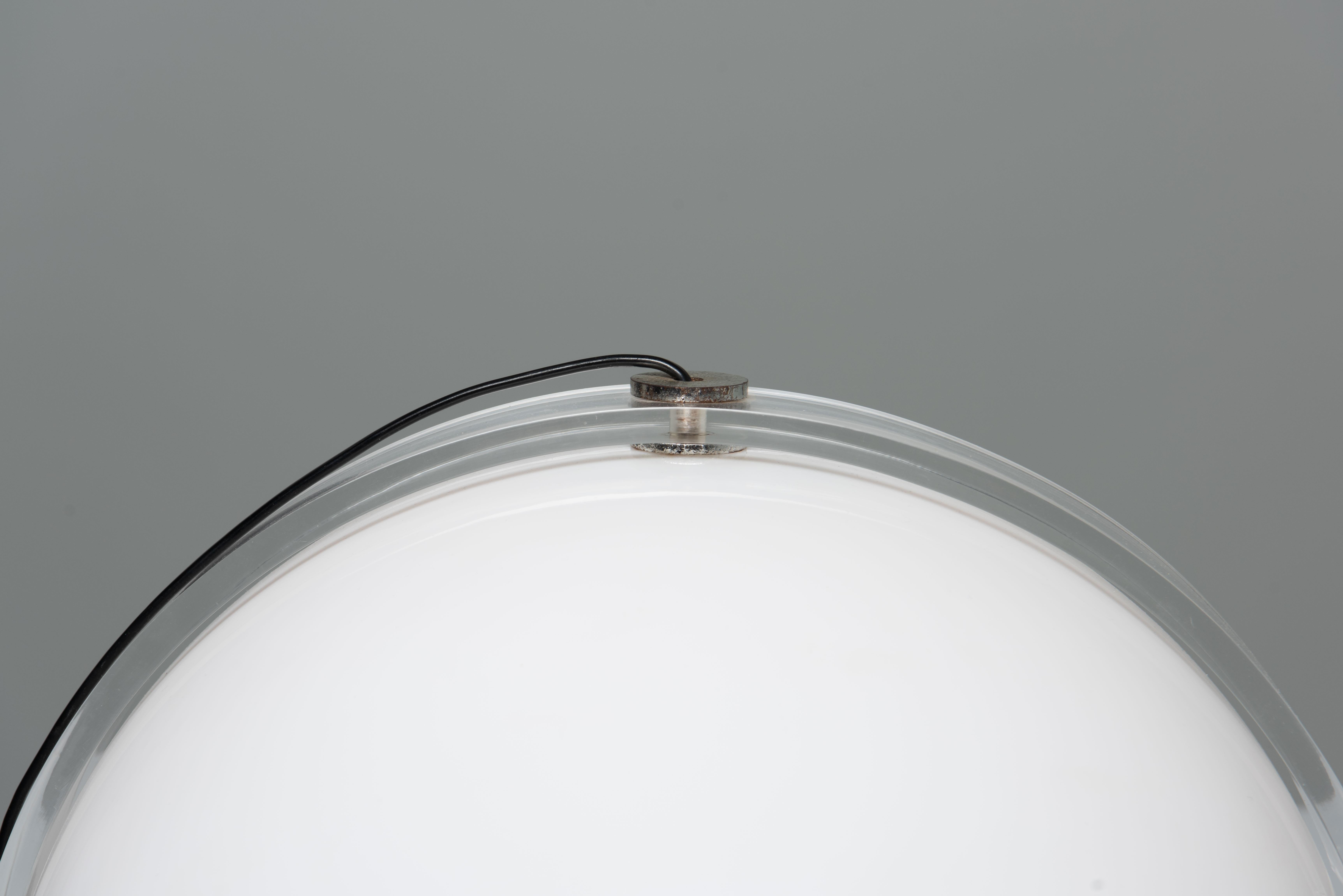 Acrylic Space Age Table Lamp 6