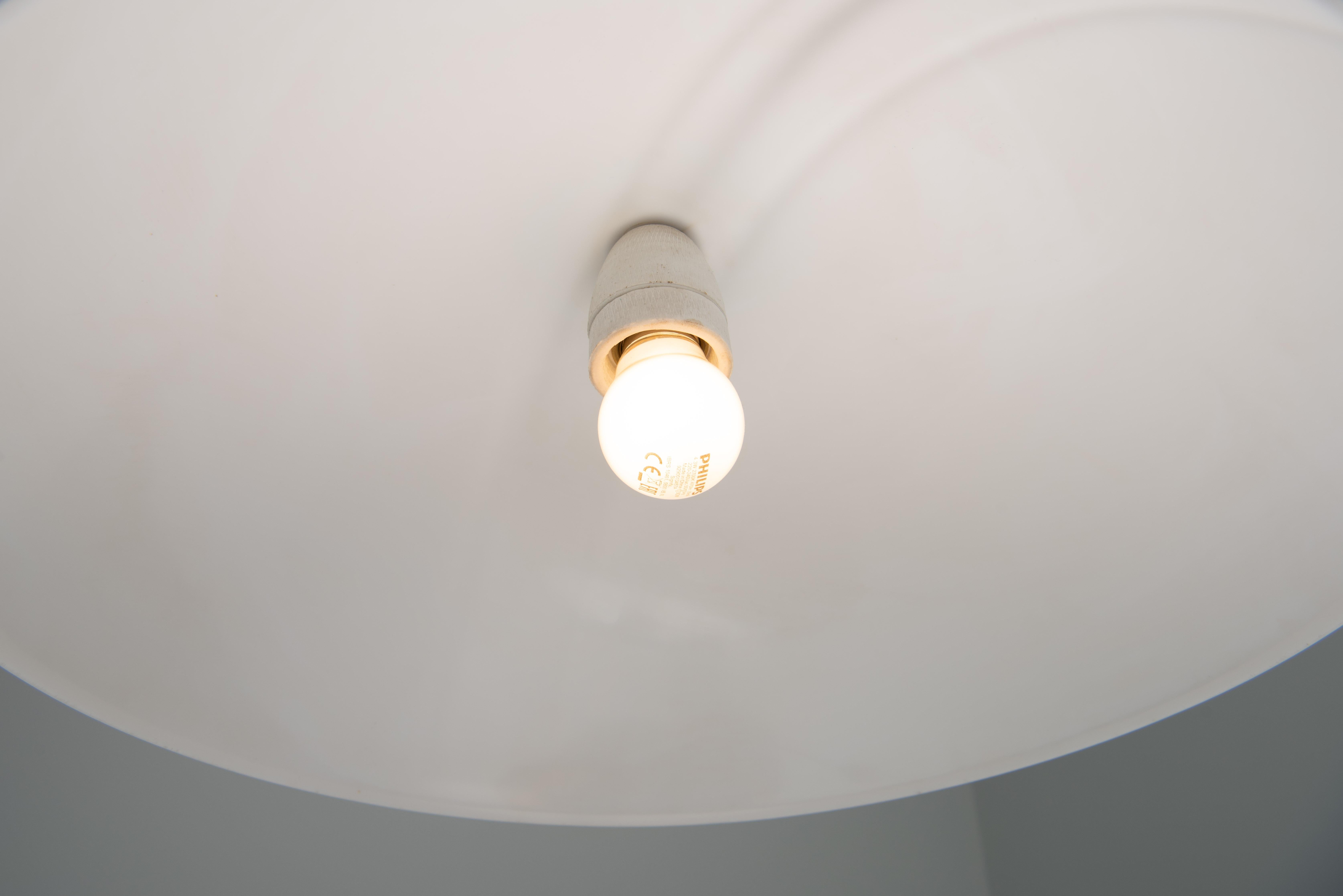 Acrylic Space Age Table Lamp 7