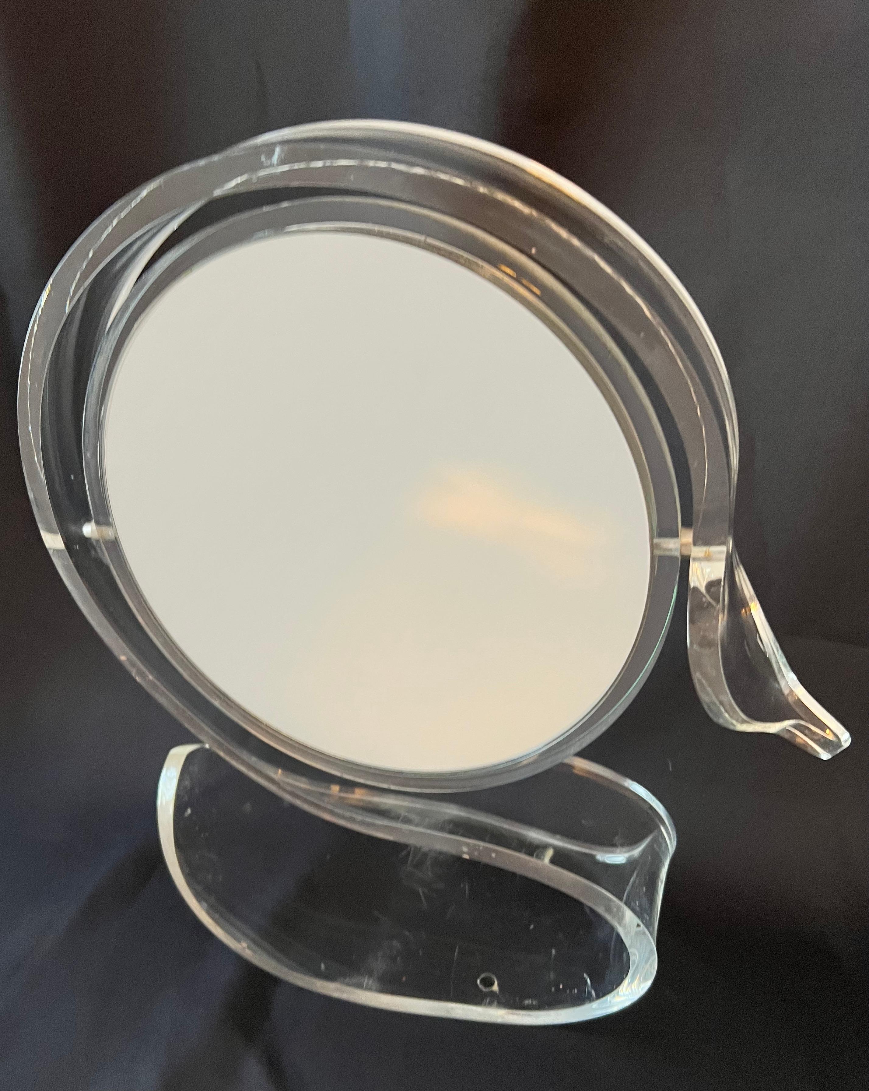 Miroir double face en acrylique avec grossissement - Miroir de courtoisie en forme de Swan en vente 4