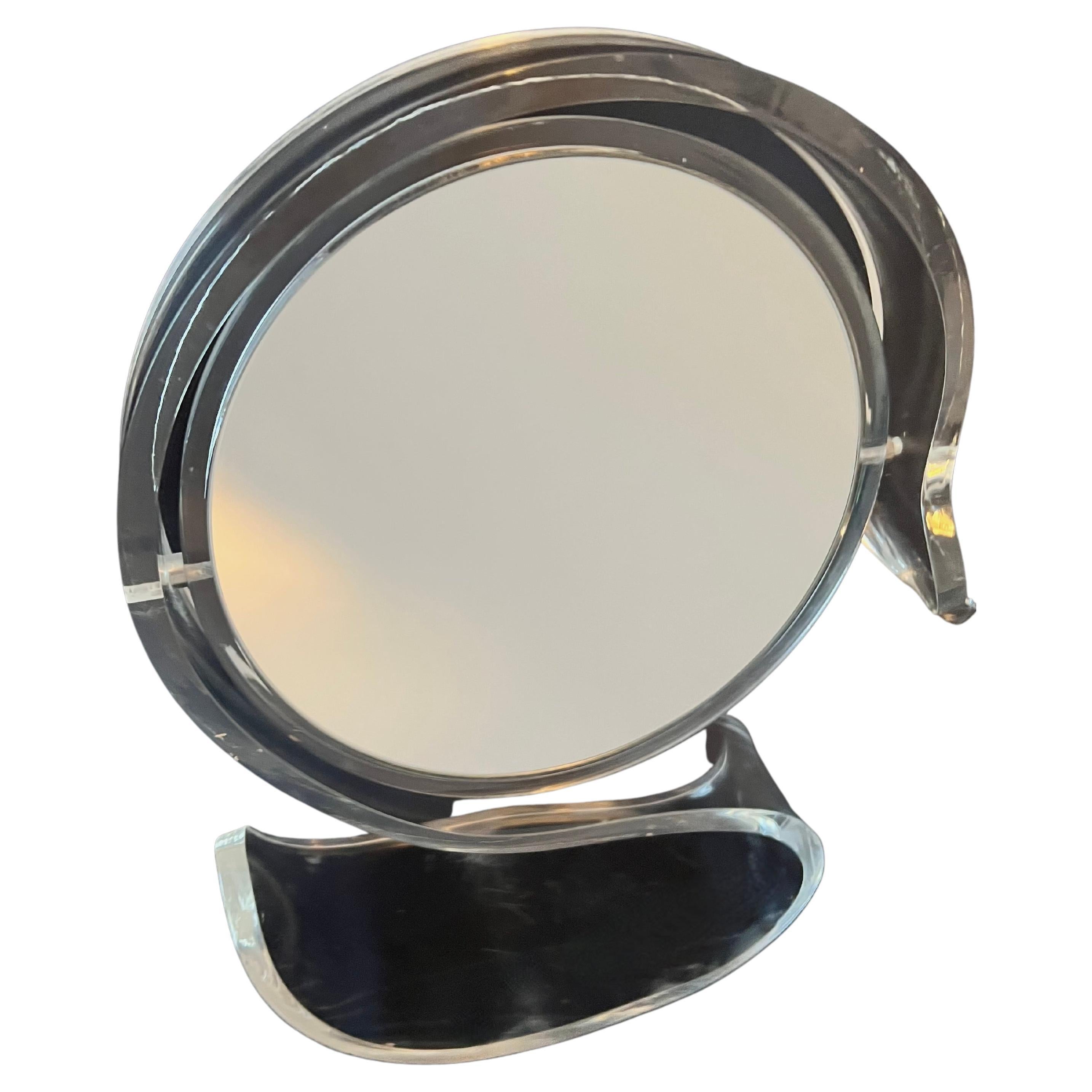 Mid-Century Modern Miroir double face en acrylique avec grossissement - Miroir de courtoisie en forme de Swan en vente