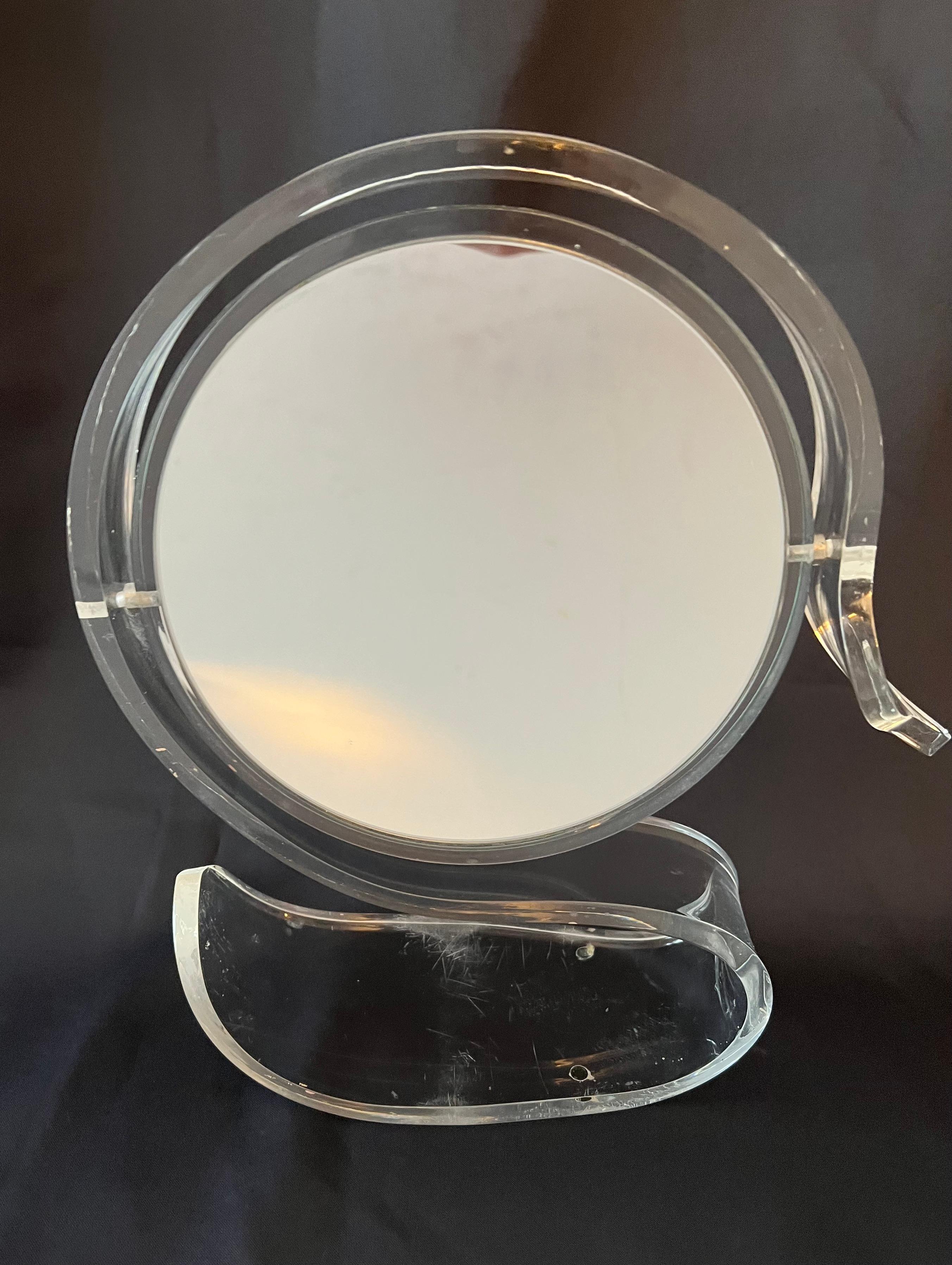 Miroir double face en acrylique avec grossissement - Miroir de courtoisie en forme de Swan en vente 2