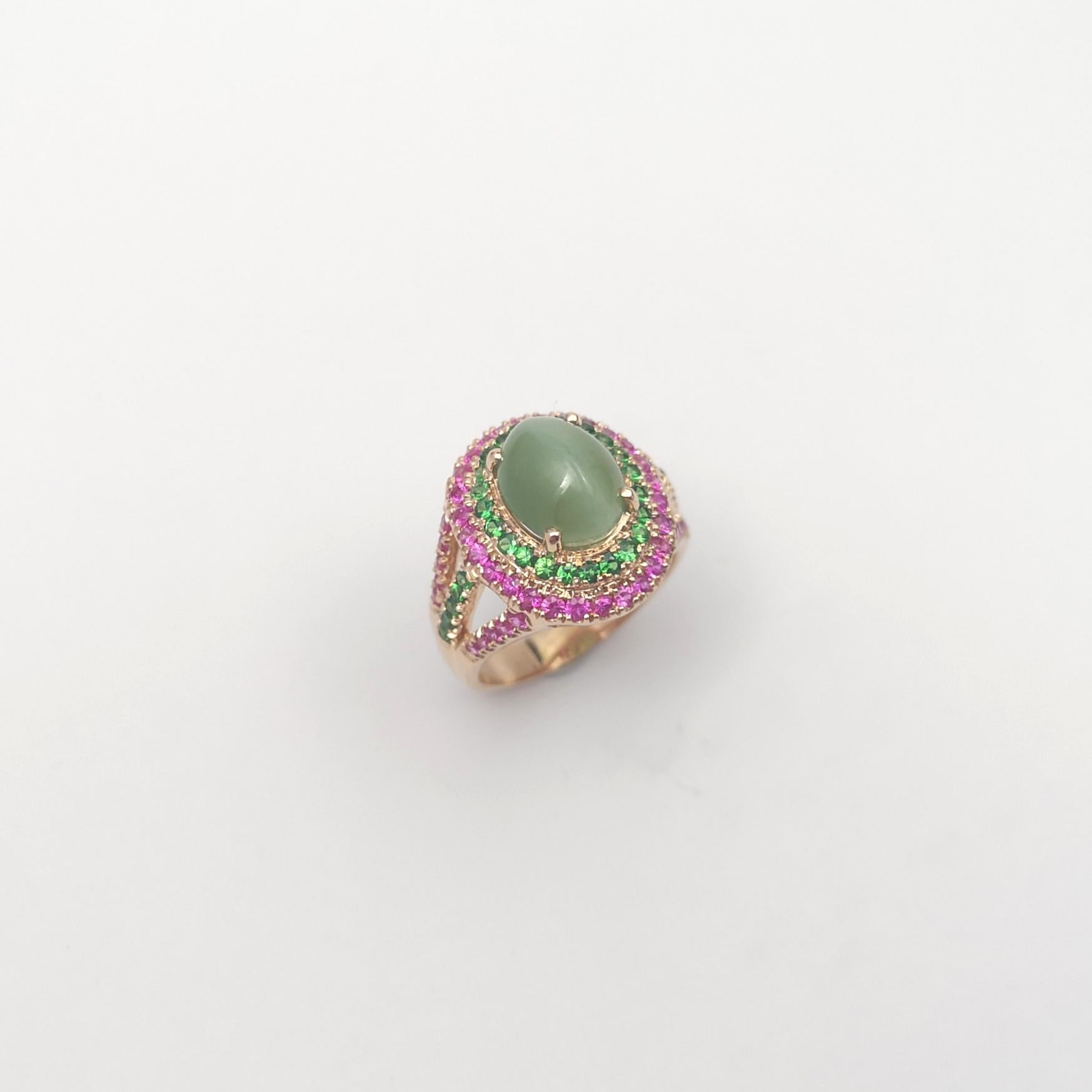 Oeil de chat en actinolite, saphir rose et tsavorite, monture en or rose 18 carats en vente 8