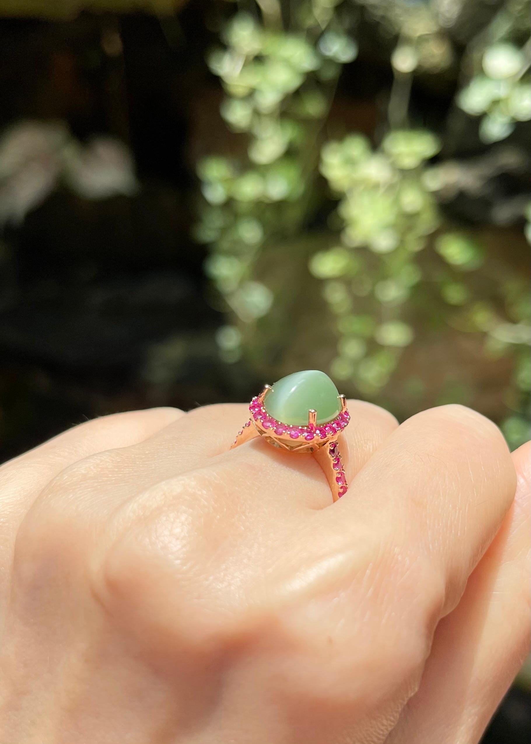 Women's Actinolite Cat's Eye with Pink Sapphire Ring set in 18K Rose Gold Settings For Sale