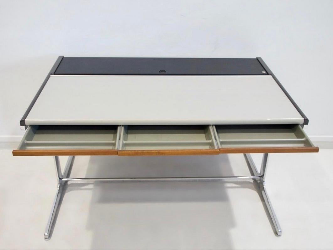 Action Desk by George Nelson & Robert Propst for Herman Miller In Good Condition For Sale In Madrid, ES