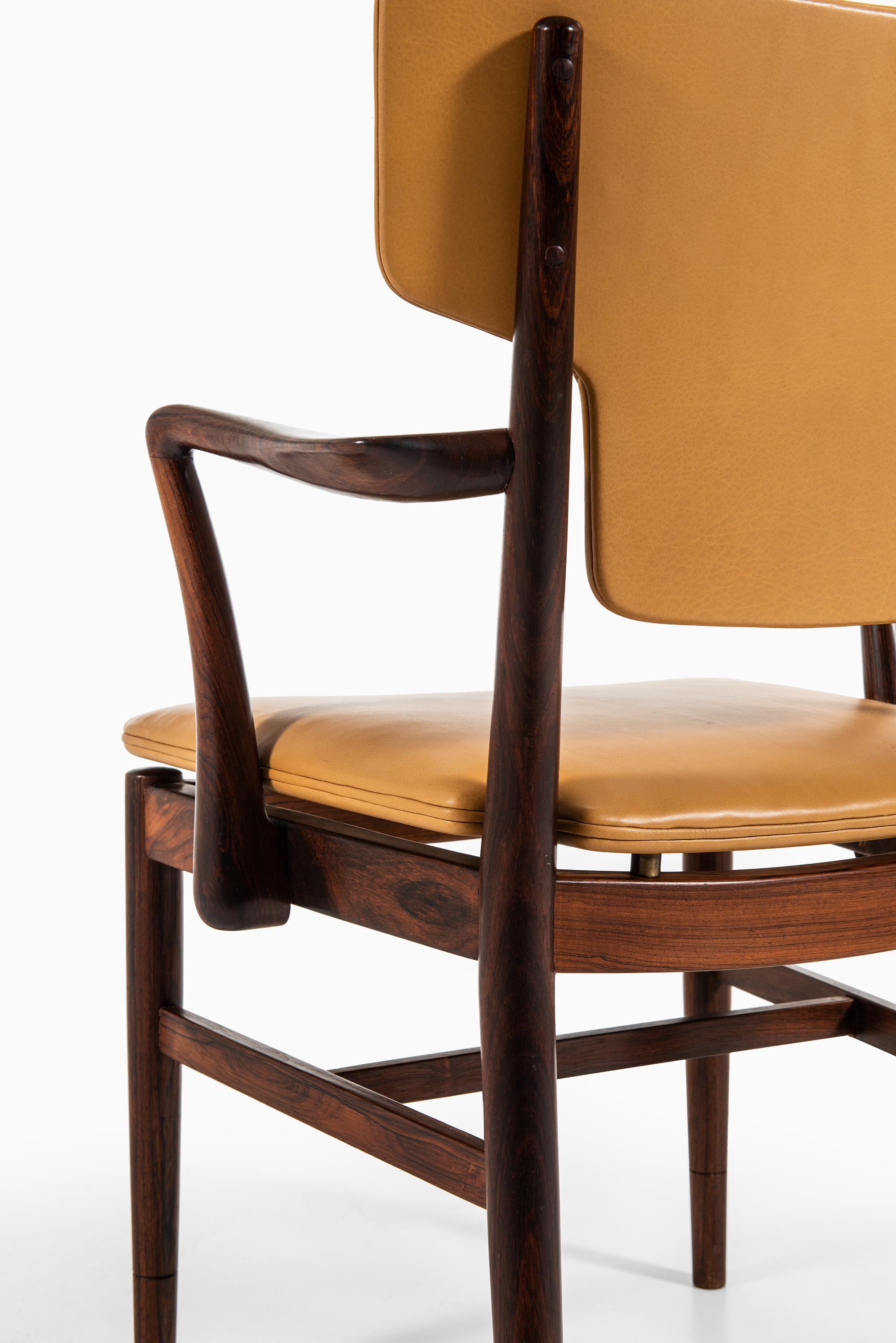 Acton Bjørn & Vilhelm Lauritzen Armchair Produced by Willy Back in Denmark For Sale 2