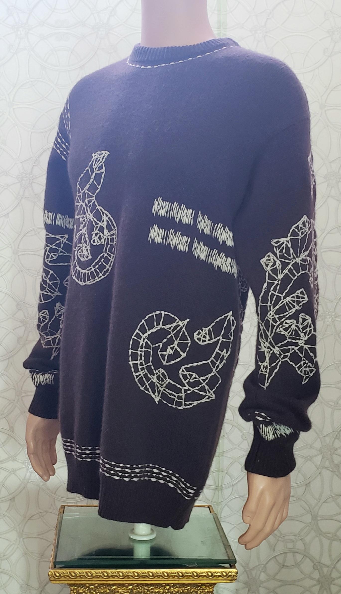 ACTUAL RUNWAY SAMPLE F/W 2015 L#15 VERSACE BROWN CASHMERE/ALPAKA WOOL Sweater For Sale 3