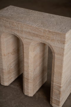 Acueducto Contemporary Marble Console