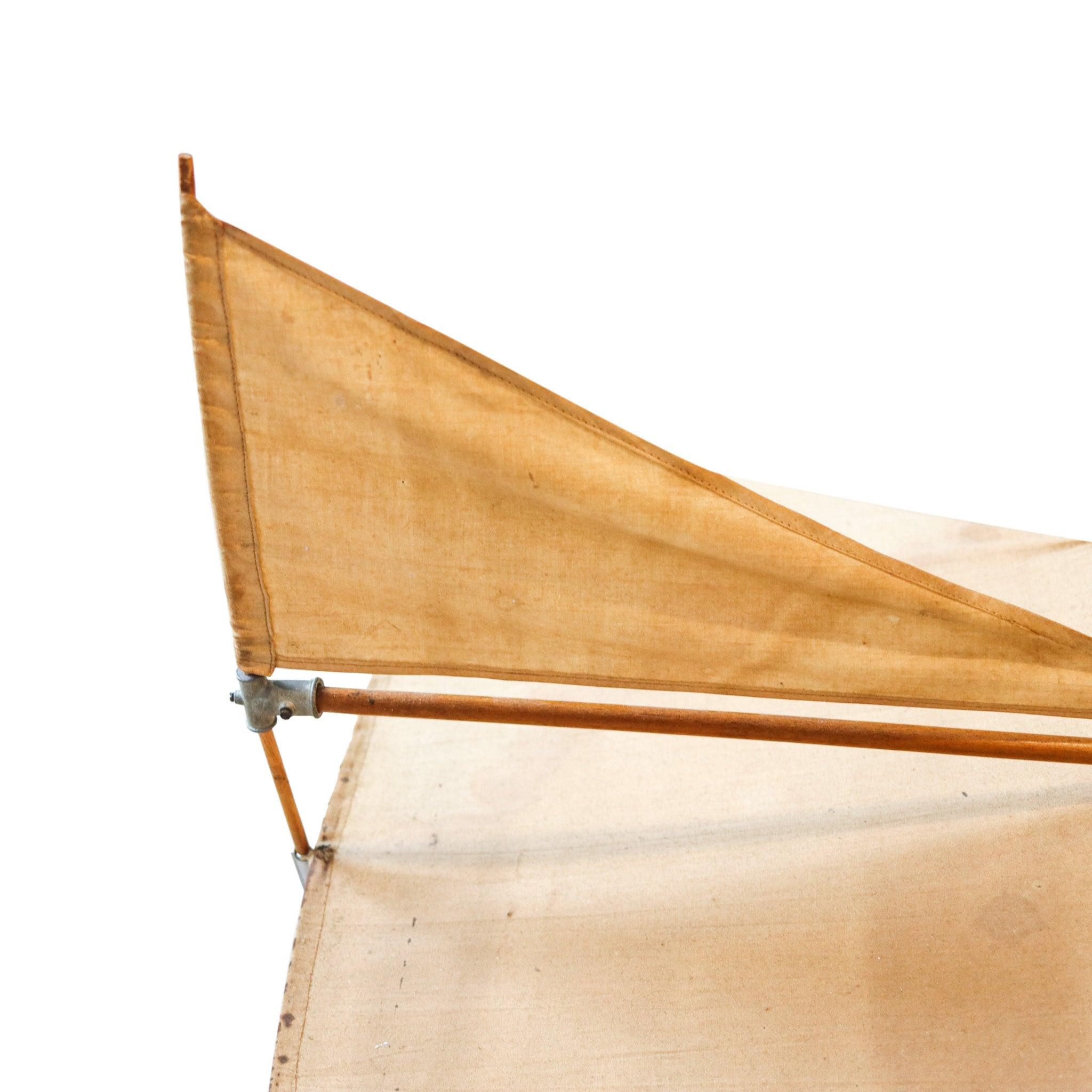 AD-ASTRA Modèle réduit d'avion 1910 Début 20ème siècle Rare en Wood Brass et Linen en vente 9