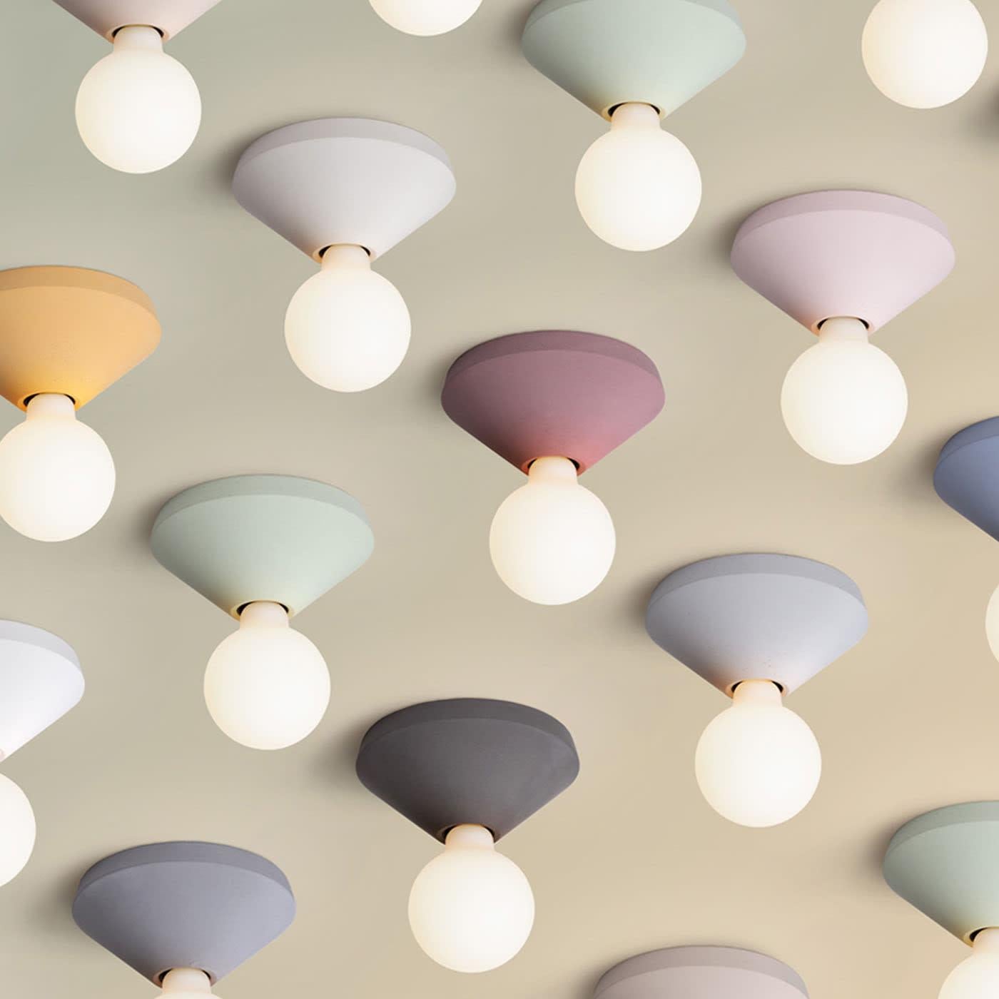 Ada Ivory Ceiling Lamp Italiano en venta