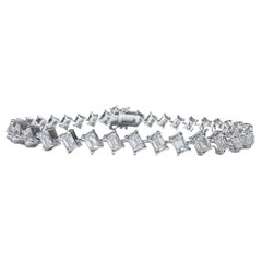 Pulsera tipo «tenis» de ADA Jewelry con diamantes de corte esmeralda de 7,20 ct en oro blanco de 14K